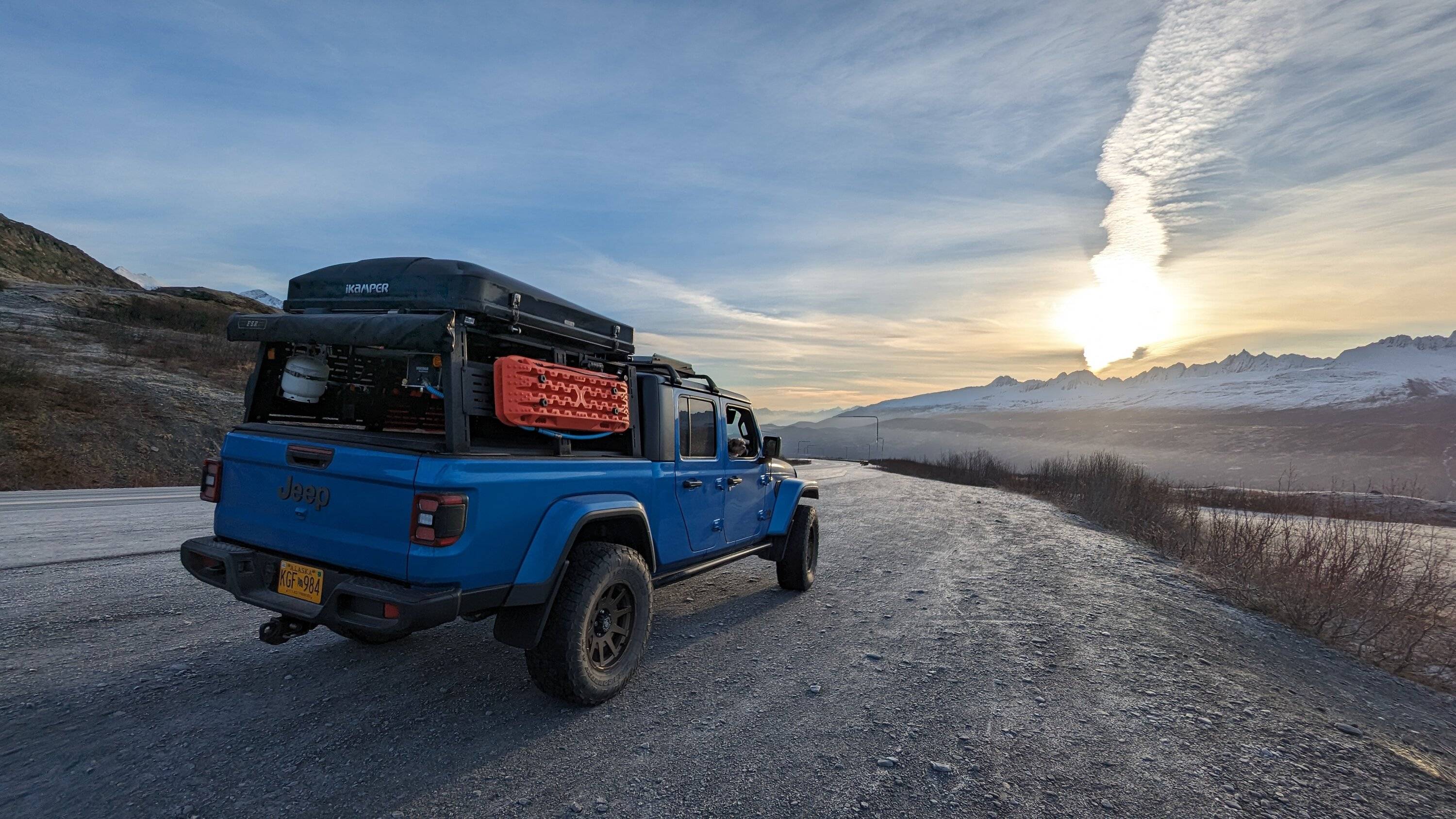 Jeep Gladiator Alaska Daily Drivers: Hydro Blue 80A and Bright White JTR PXL_20231028_181717970