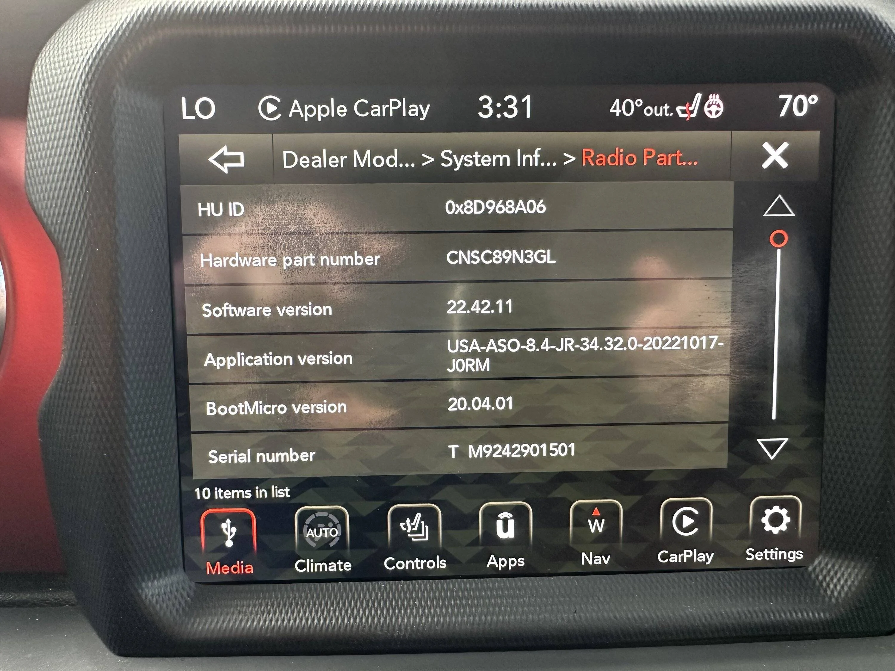 Jeep Gladiator Software update in progress… IMG_2012
