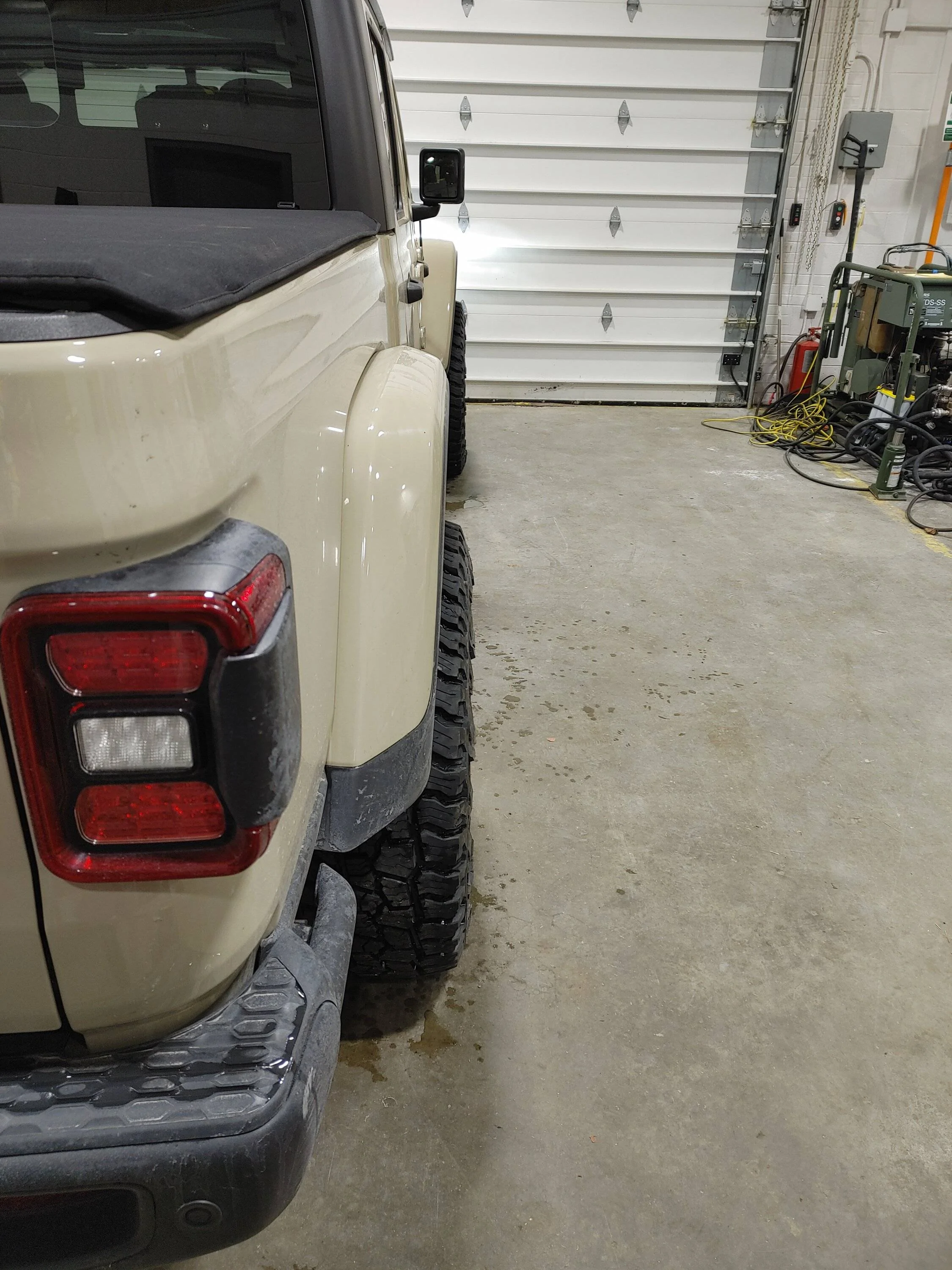 Jeep Gladiator Bora 1.25" wheel Spacers 1219221433