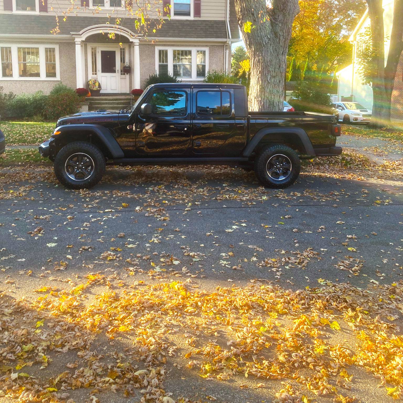 Jeep Gladiator Is pricing good enough to jump early? jeep2
