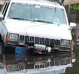 Jeep Gladiator Your Other Jeep trying to snatch out~2