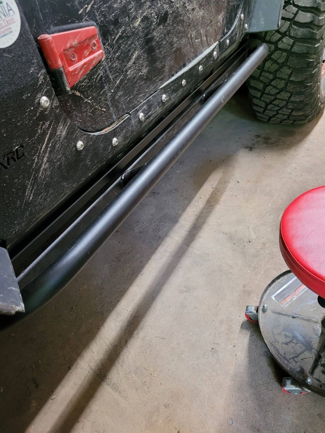 Jeep Gladiator Steps that cover the pinch weld Shrockworks rails