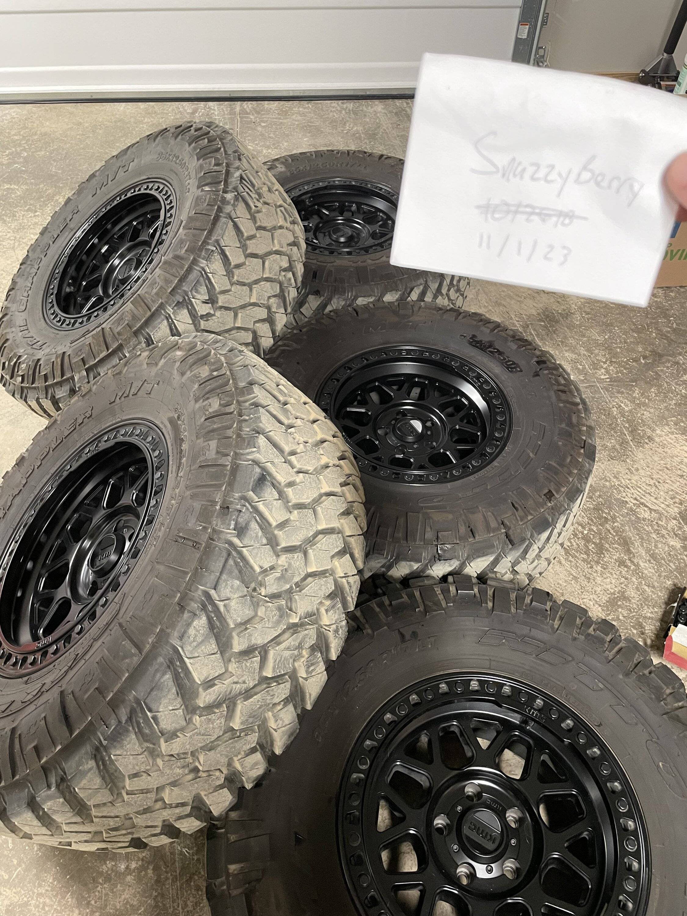 Jeep Gladiator (5) KMC GRS 549 and Nitto Trail Grapplers 35x12.5 r17 IMG_4492