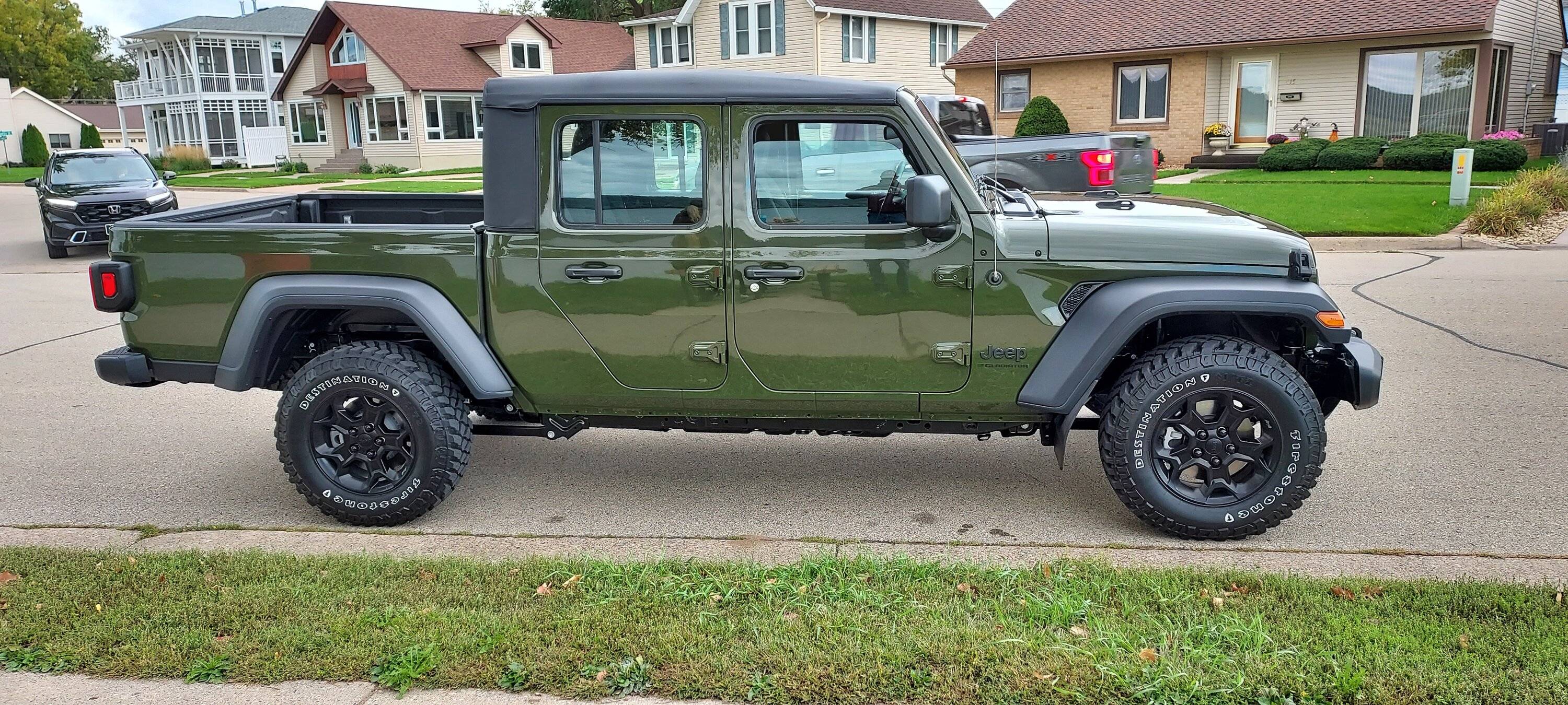 Jeep Gladiator 15% off msrp 2023 delivery before October 2 20231004_154652