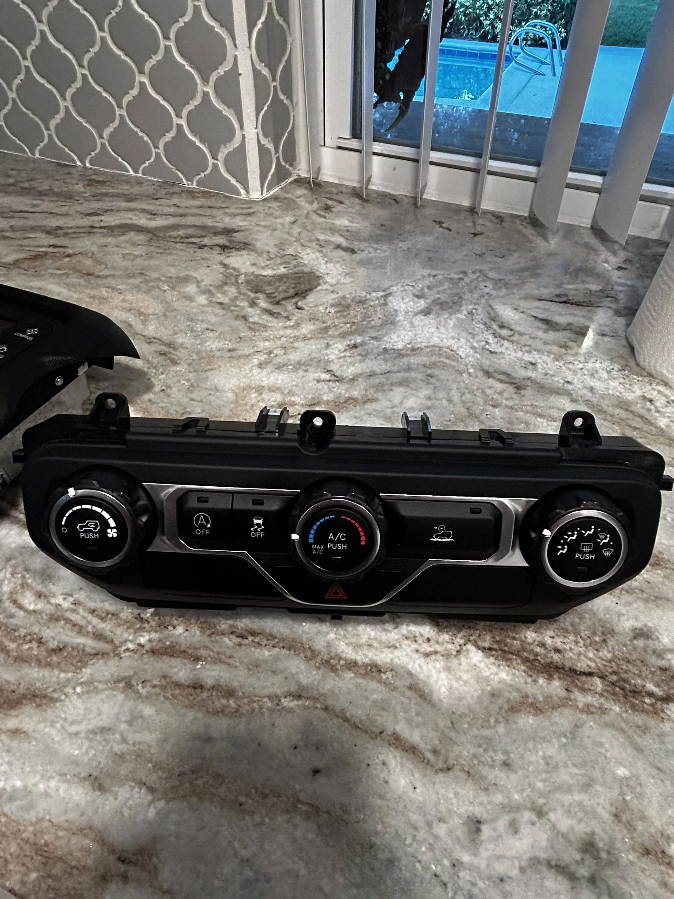 Jeep Gladiator 5” radio and AC control stack - $200 IMG_3171