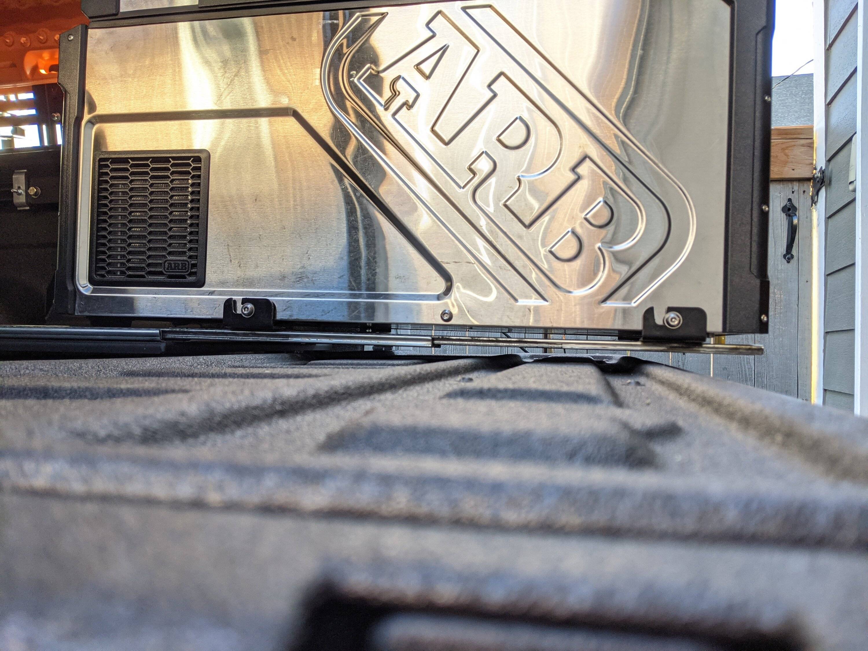 Jeep Gladiator ARB Elements 63 Fridge + ARB Solid Mount Kit + Accuride Locking Sliders PXL_20201224_221341459