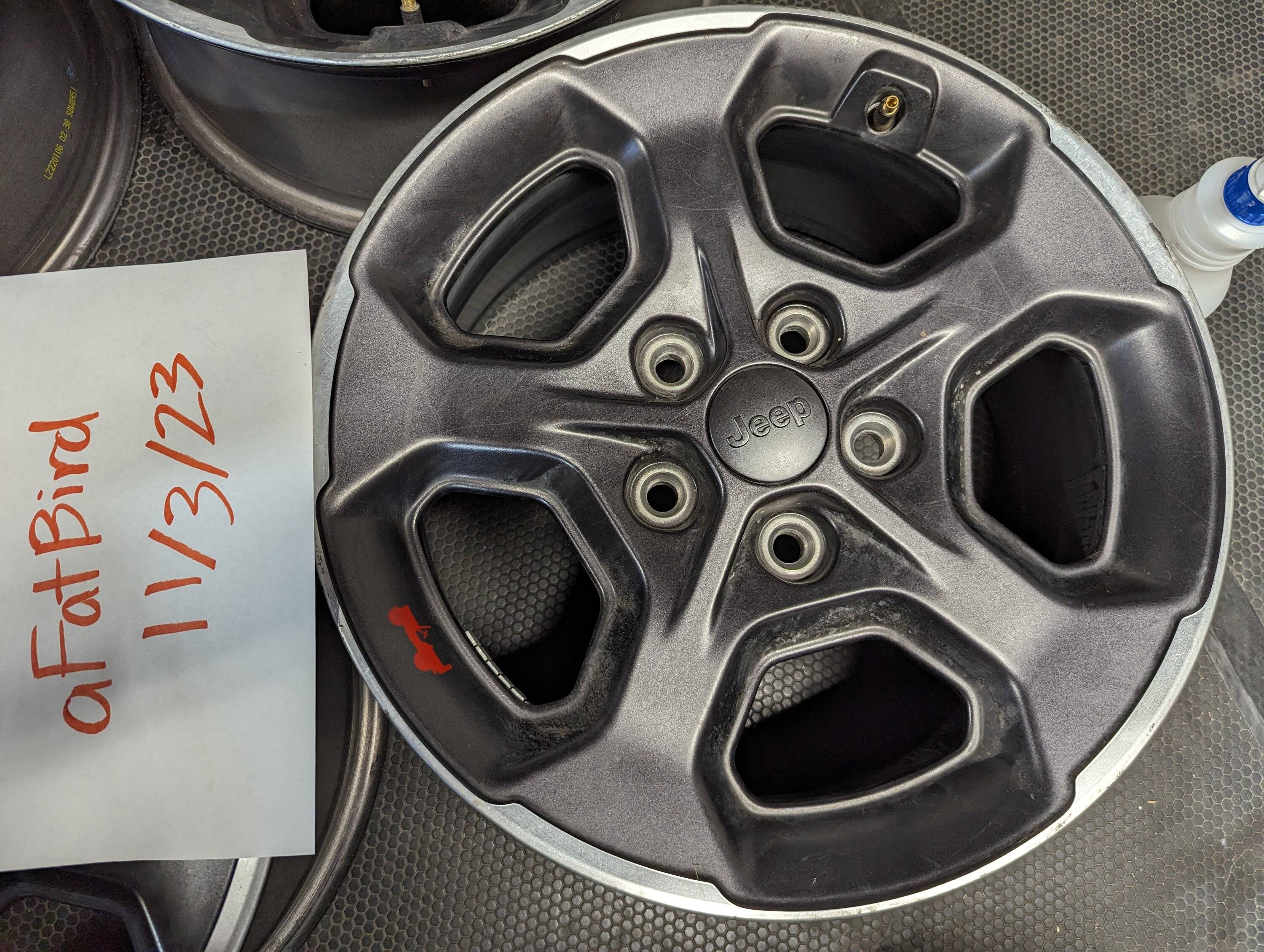 Jeep Gladiator Rubicon Wheels $200 PXL_20231103_234718452