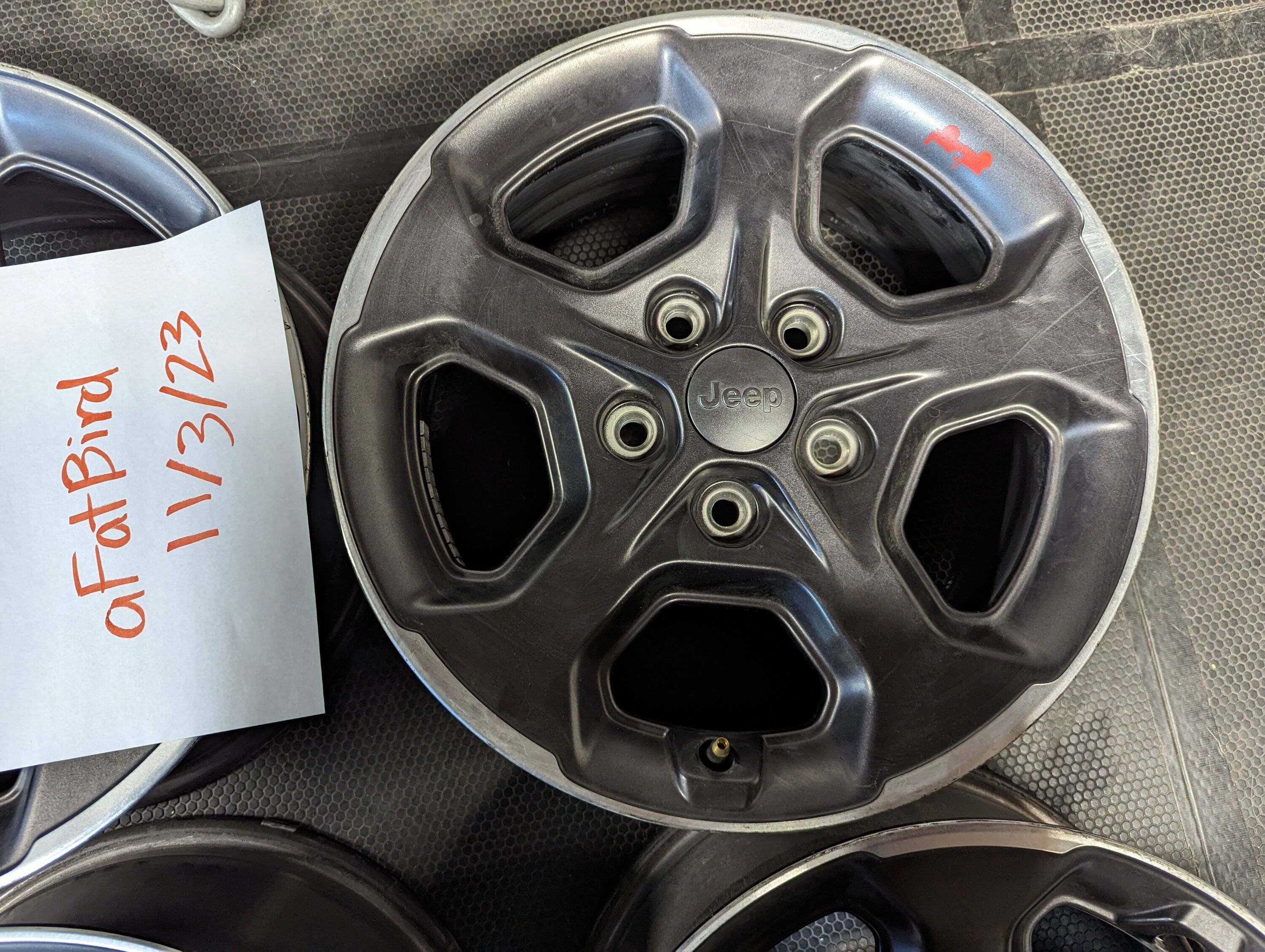Jeep Gladiator Rubicon Wheels $200 PXL_20231103_234711014