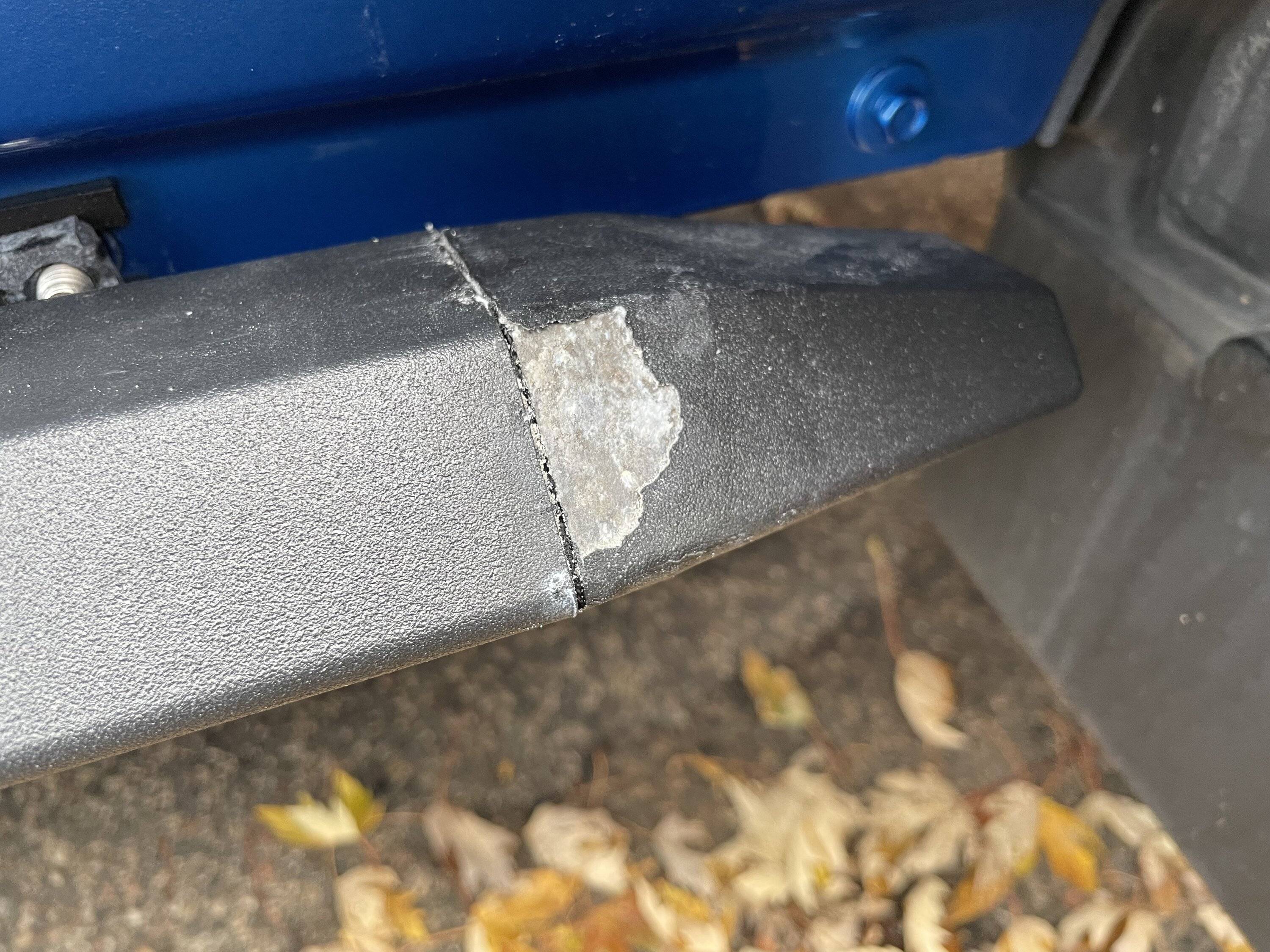 Jeep Gladiator Side step finish repair IMG_2235