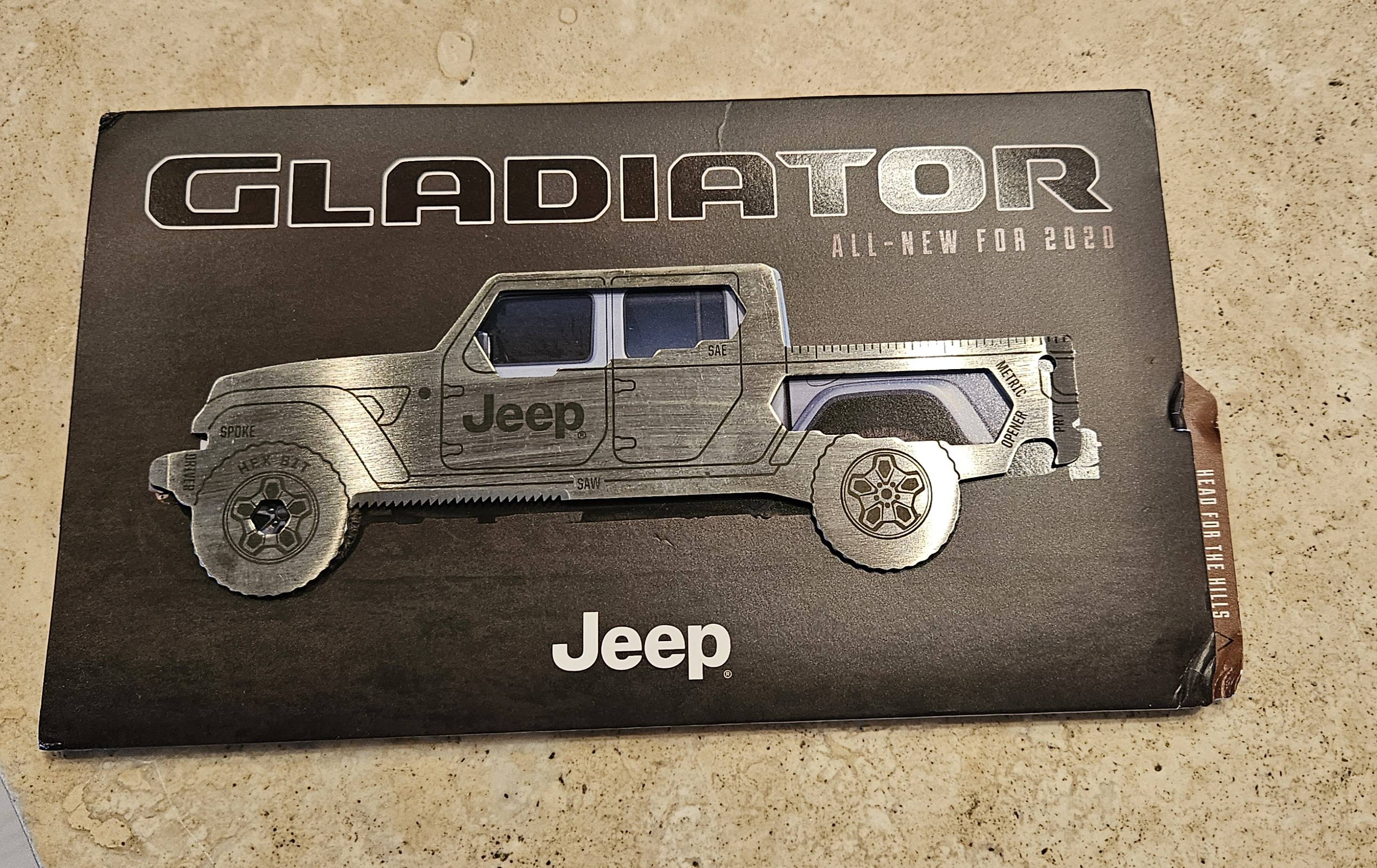 Jeep Gladiator Looking for a few Jeep Collectors items 20231104_101234