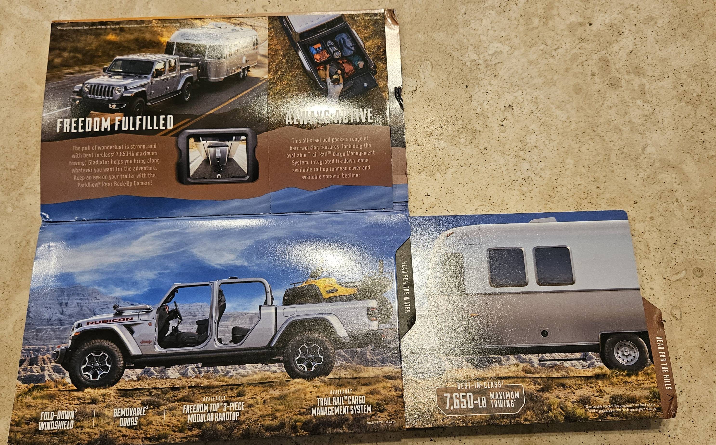 Jeep Gladiator Looking for a few Jeep Collectors items 20231104_101305