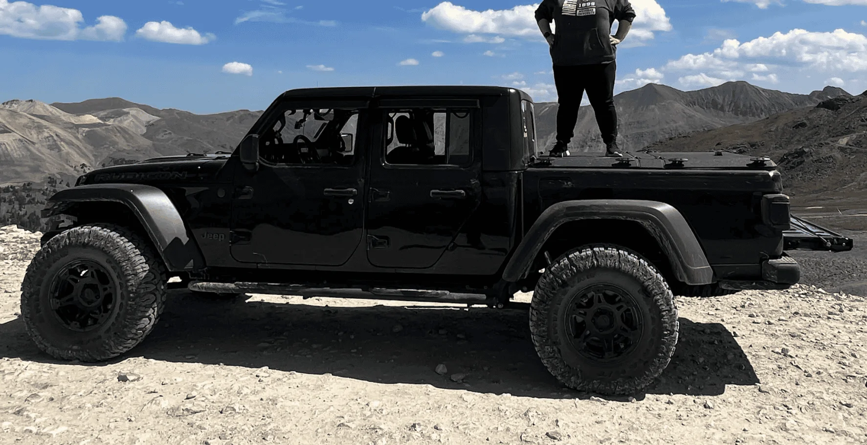 Jeep Gladiator Best Tonneau Cover 1699150175909