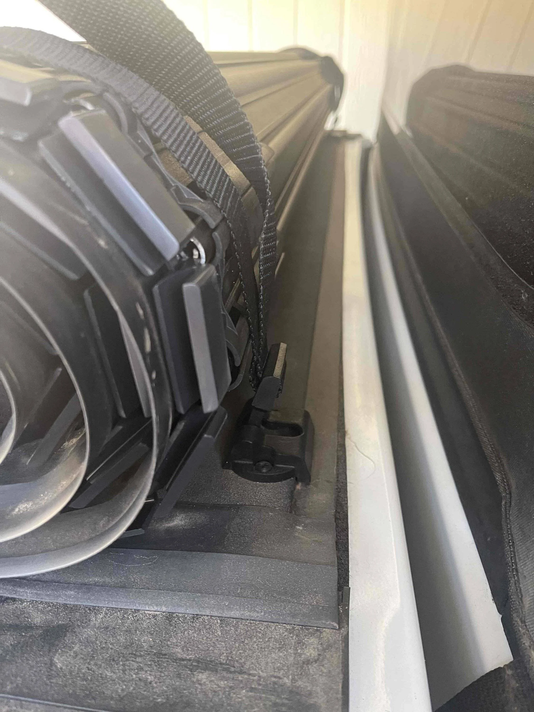 Jeep Gladiator Best Tonneau Cover strap connection