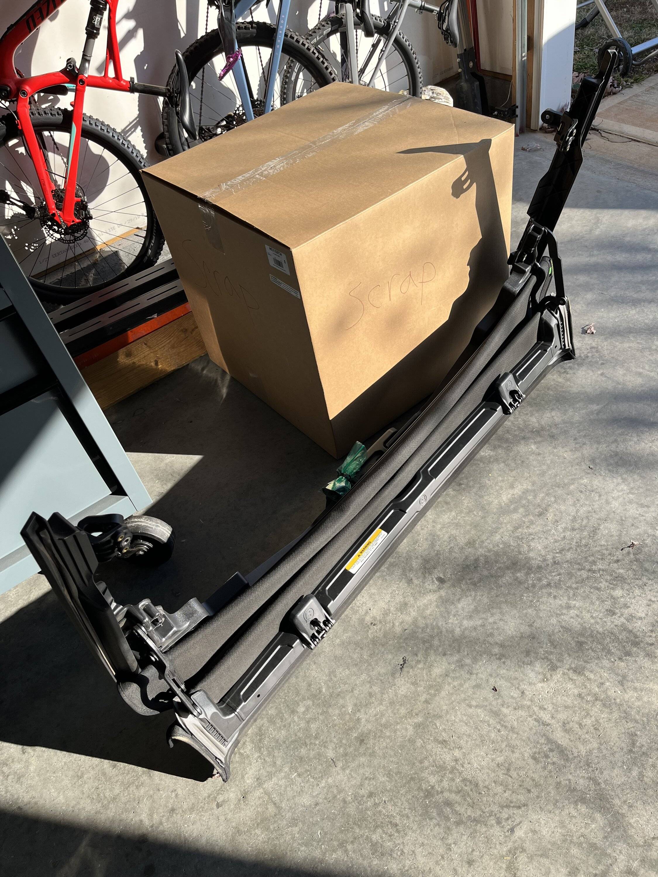 Jeep Gladiator Bestop Sunrider Twill $400 IMG_7986