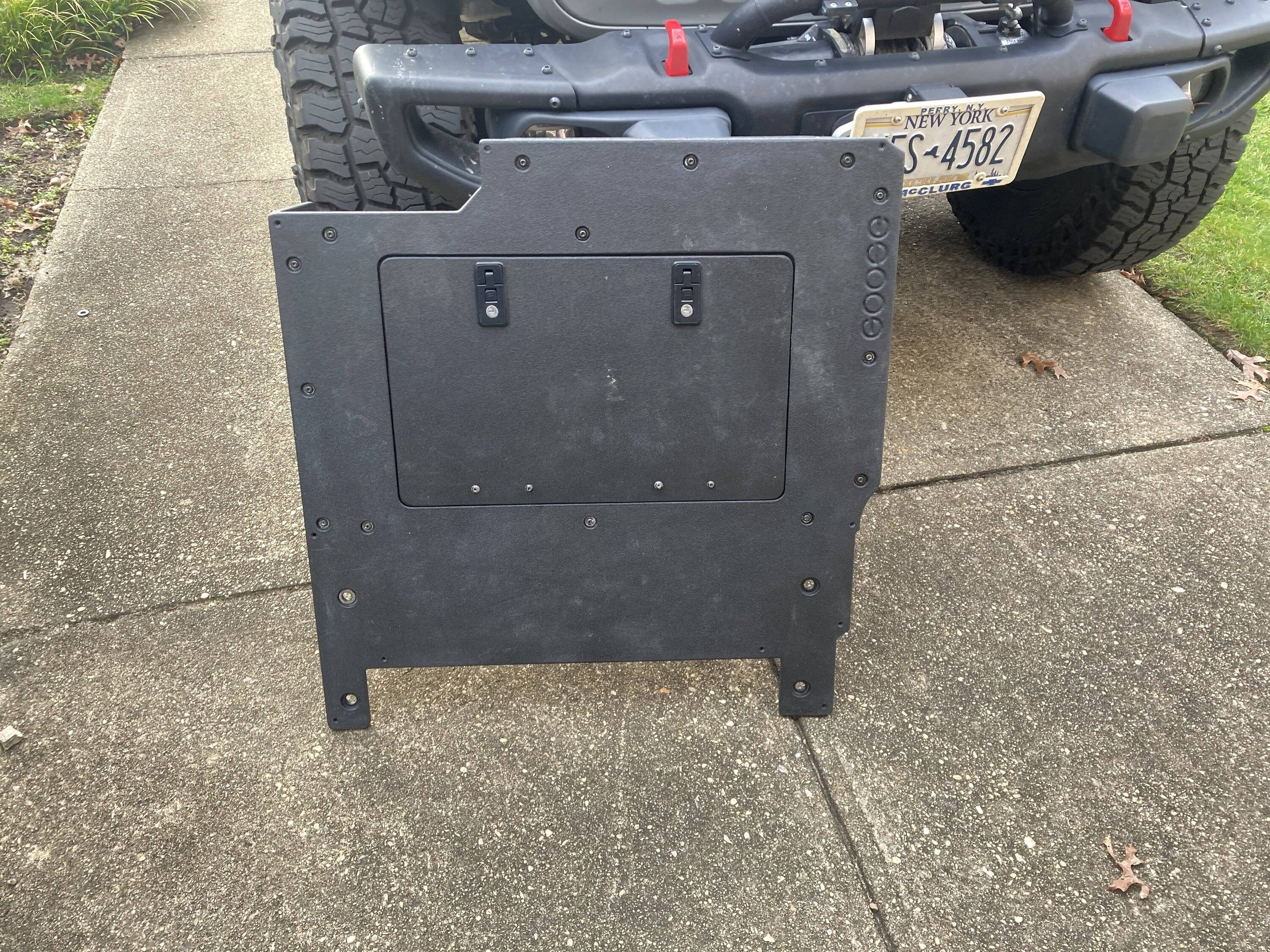 Jeep Gladiator Goose Gear 60 rear seat delete $250 OBO IMG_4968