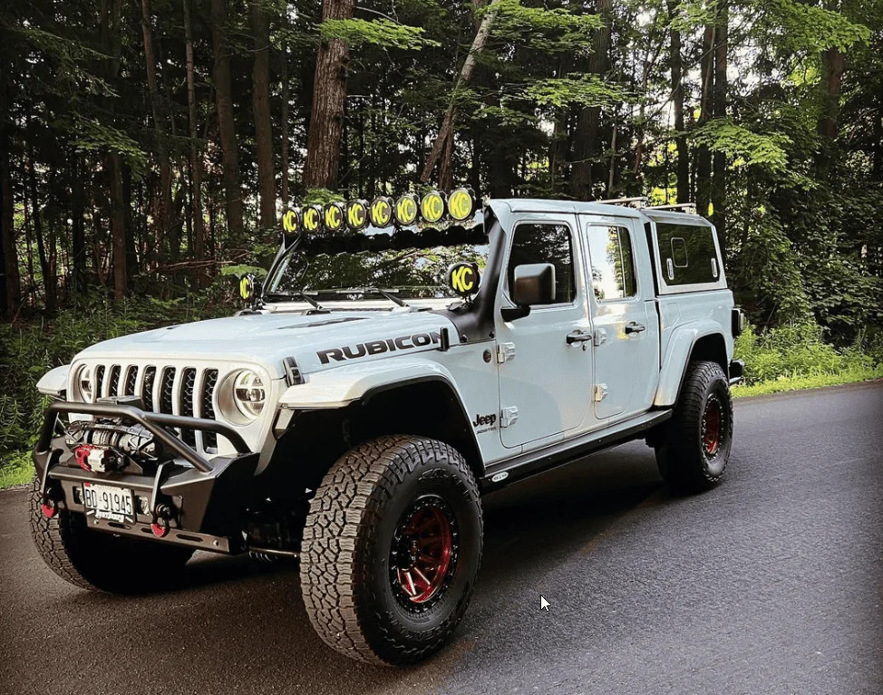 Jeep Gladiator Favorite Aux Accessories 1699491801369