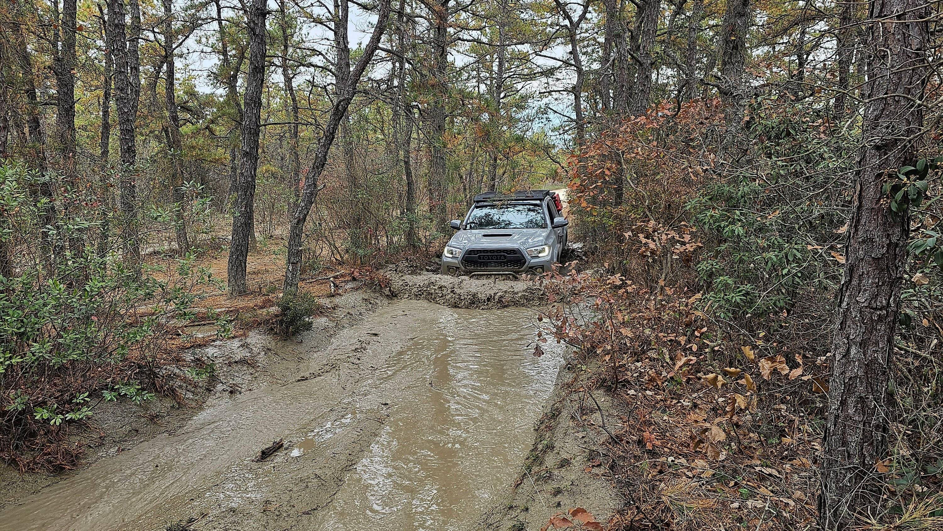 Jeep Gladiator The Trans New Jersey Trail in a JT XjUGoPRb