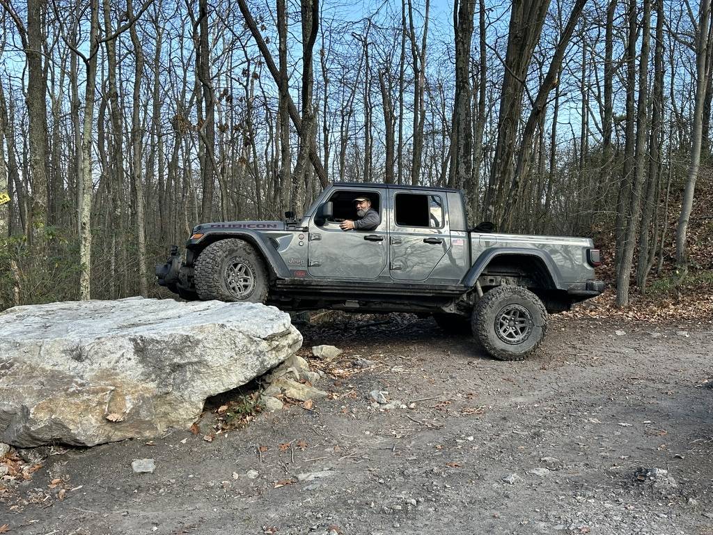 Jeep Gladiator AOAA new Badge of Honor trails November 11, 2023 at 9 AM B8A2F2B5-D0D8-4CB0-87E6-77EFD8A53A93_1_105_c