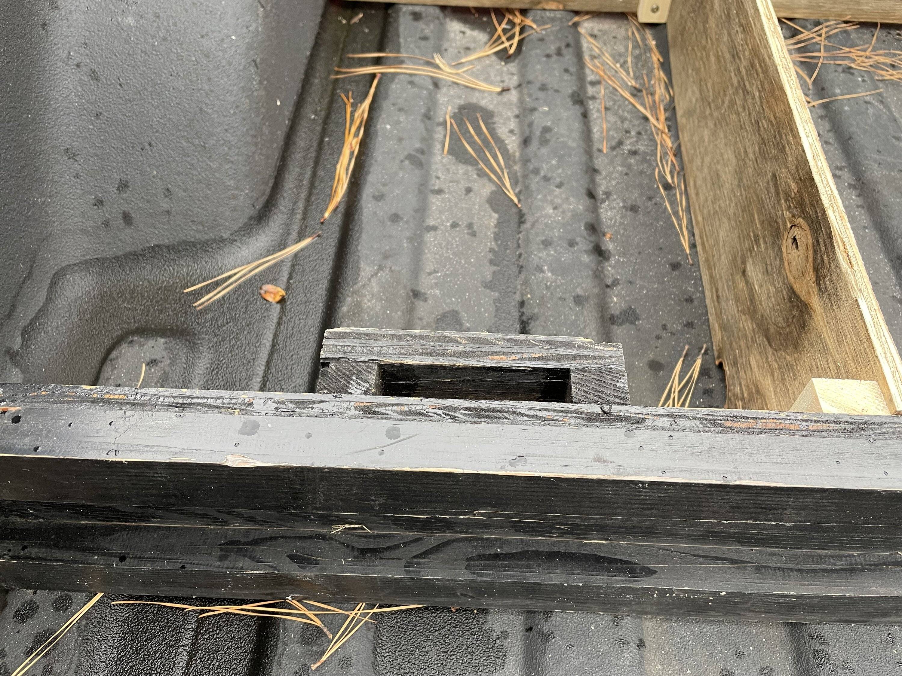 Jeep Gladiator Bed Partition / Grocery & Drywall Holder IMG_7229