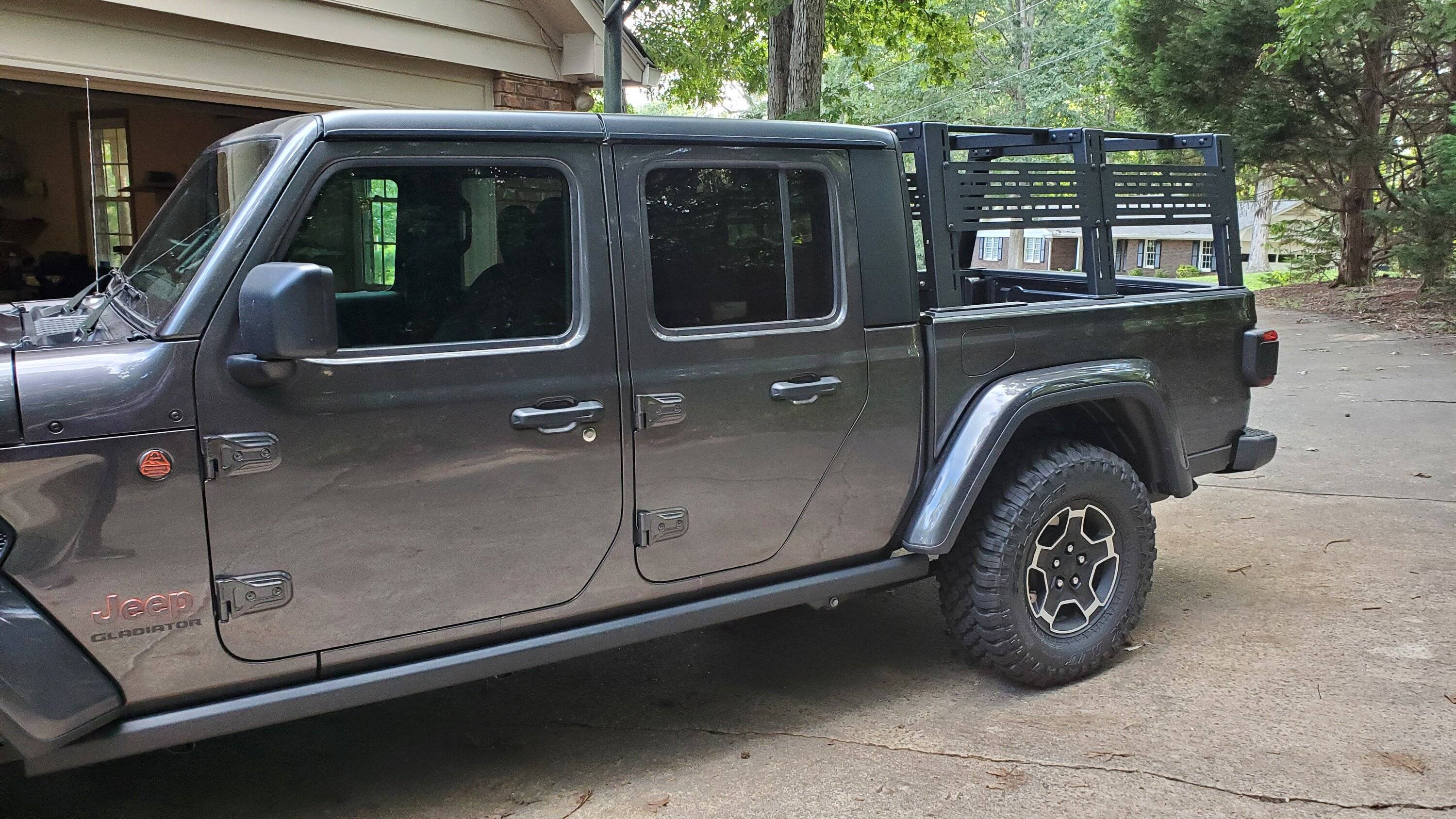 Jeep Gladiator Gladiator bed racks 20210828_181231