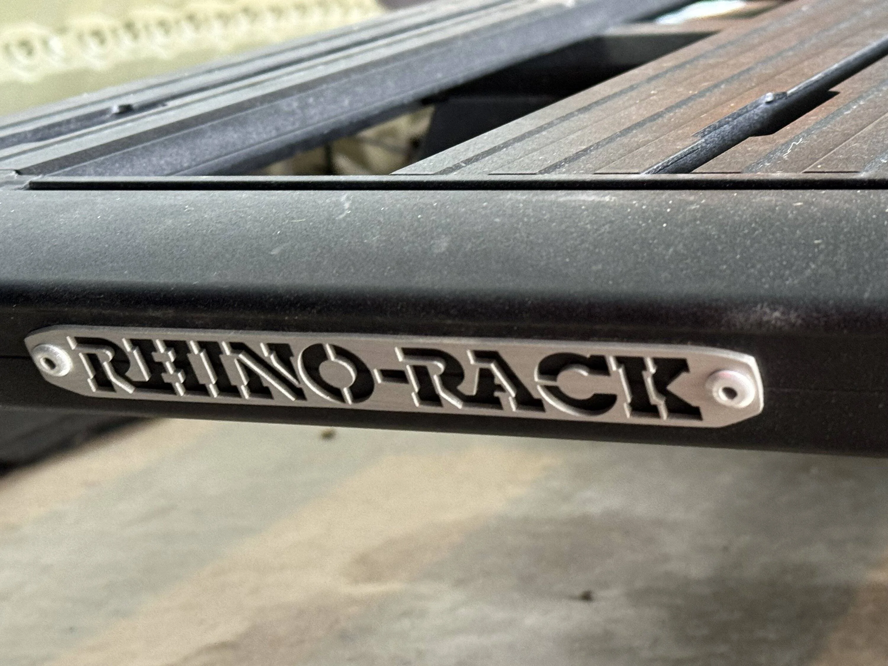 Jeep Gladiator Rhino Rack Pioneer Platform 52x54 $900 IMG_0902