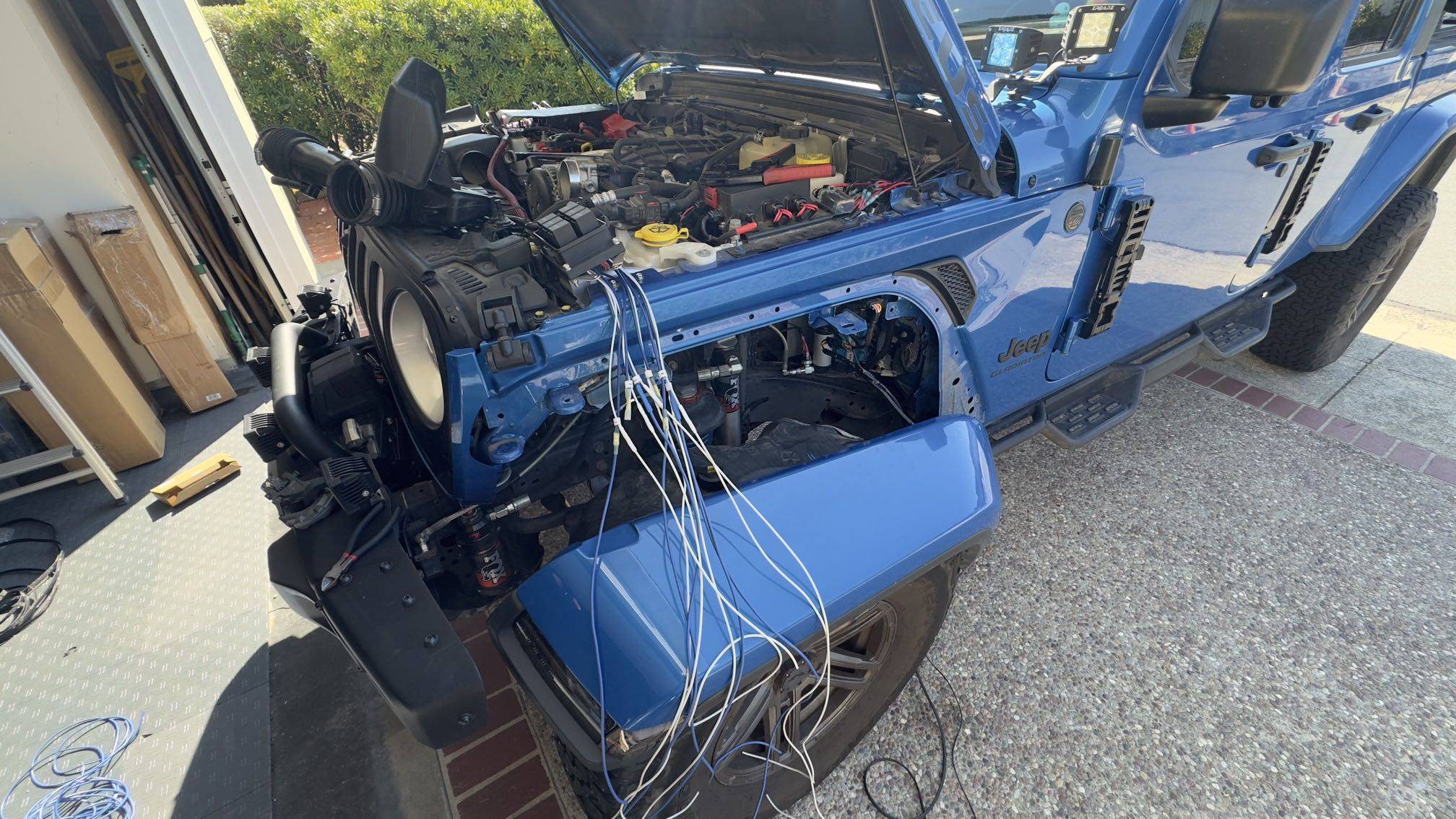 Jeep Gladiator Fogs/Chase Amber Pods Double As Turn Signals IMG_6895