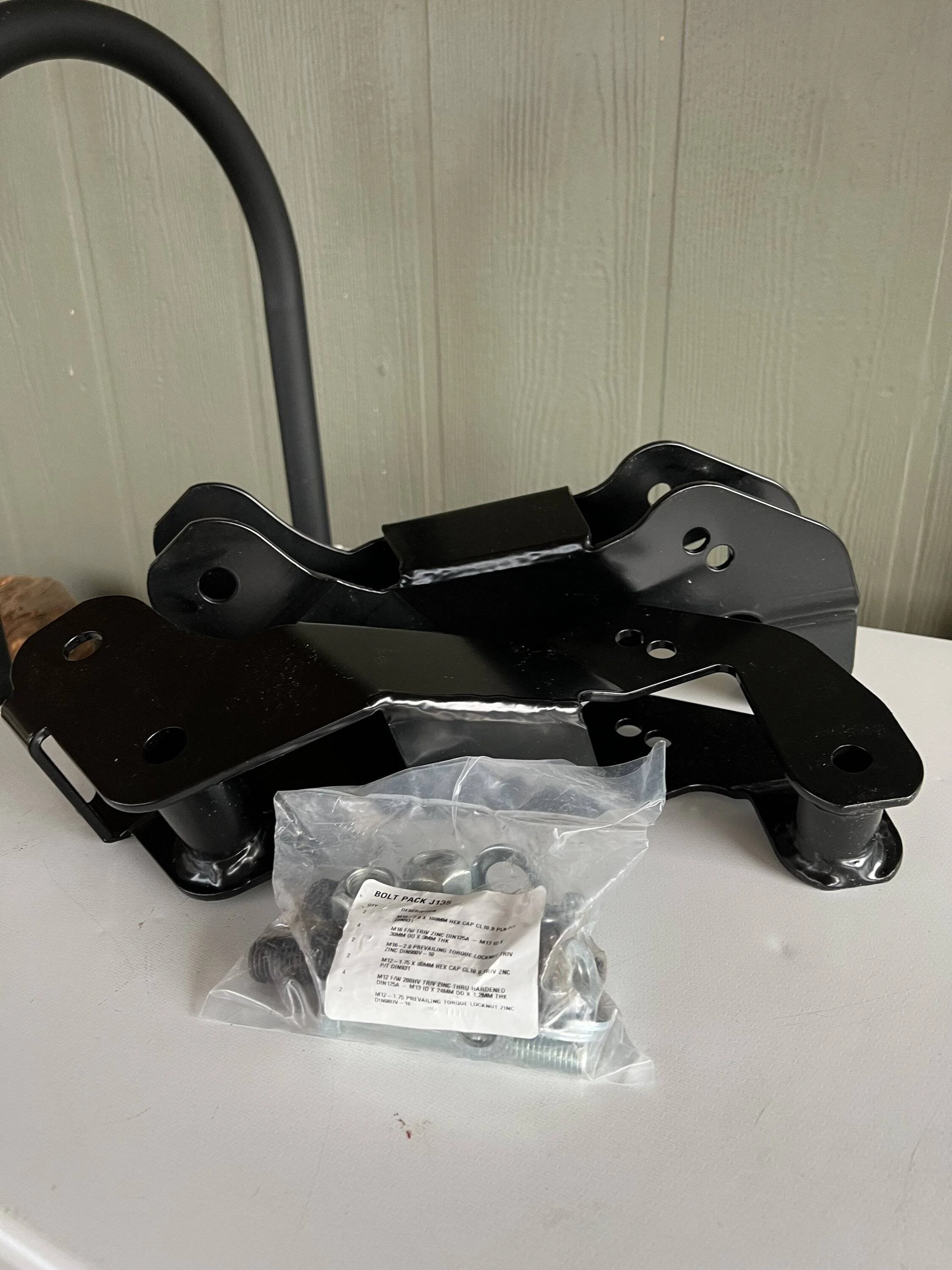 Jeep Gladiator Mopar control arms vs drop brackets for 2 inch springs IMG_8173