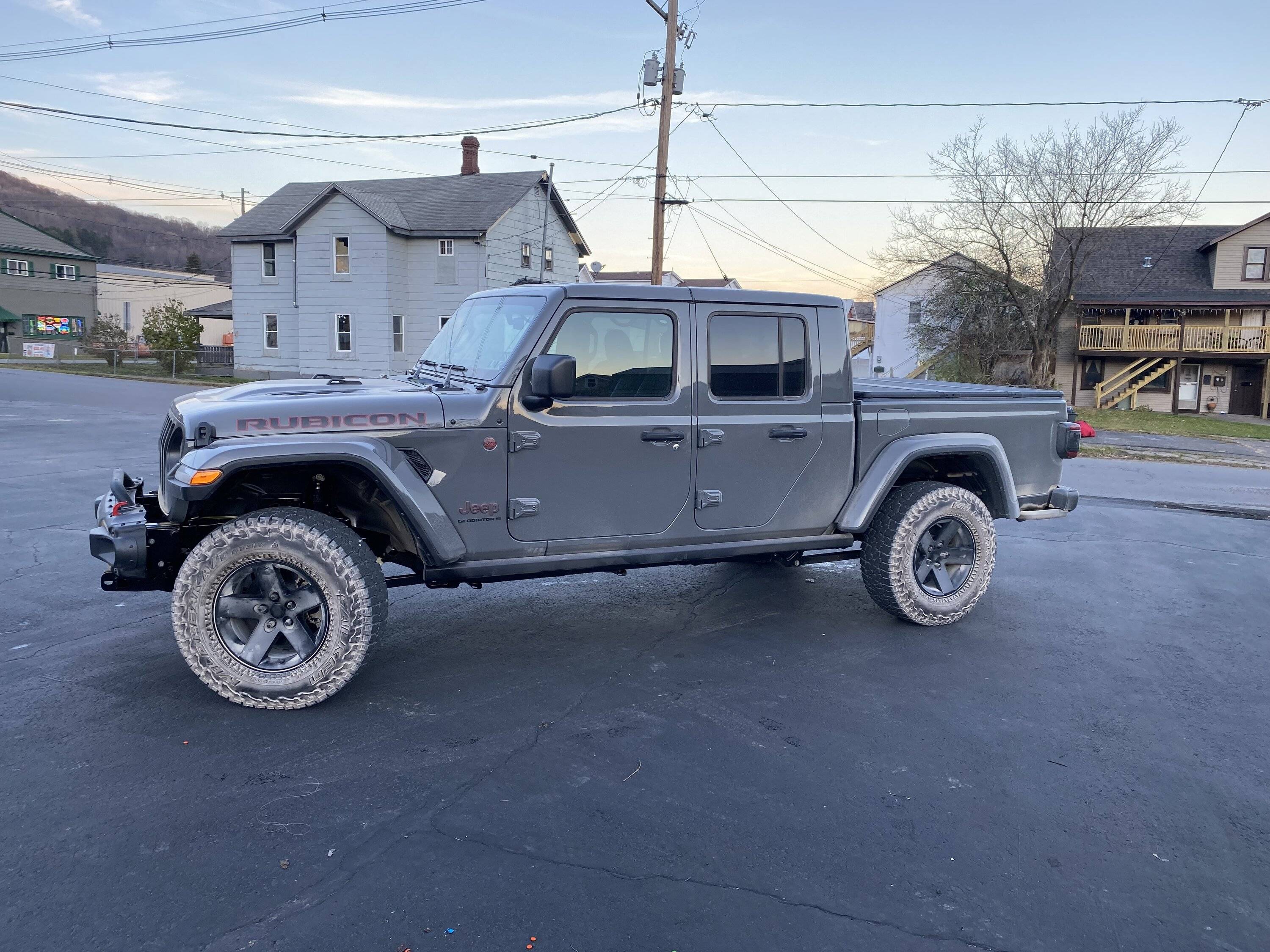 Jeep Gladiator STING GRAY Gladiator JT Club IMG_5886