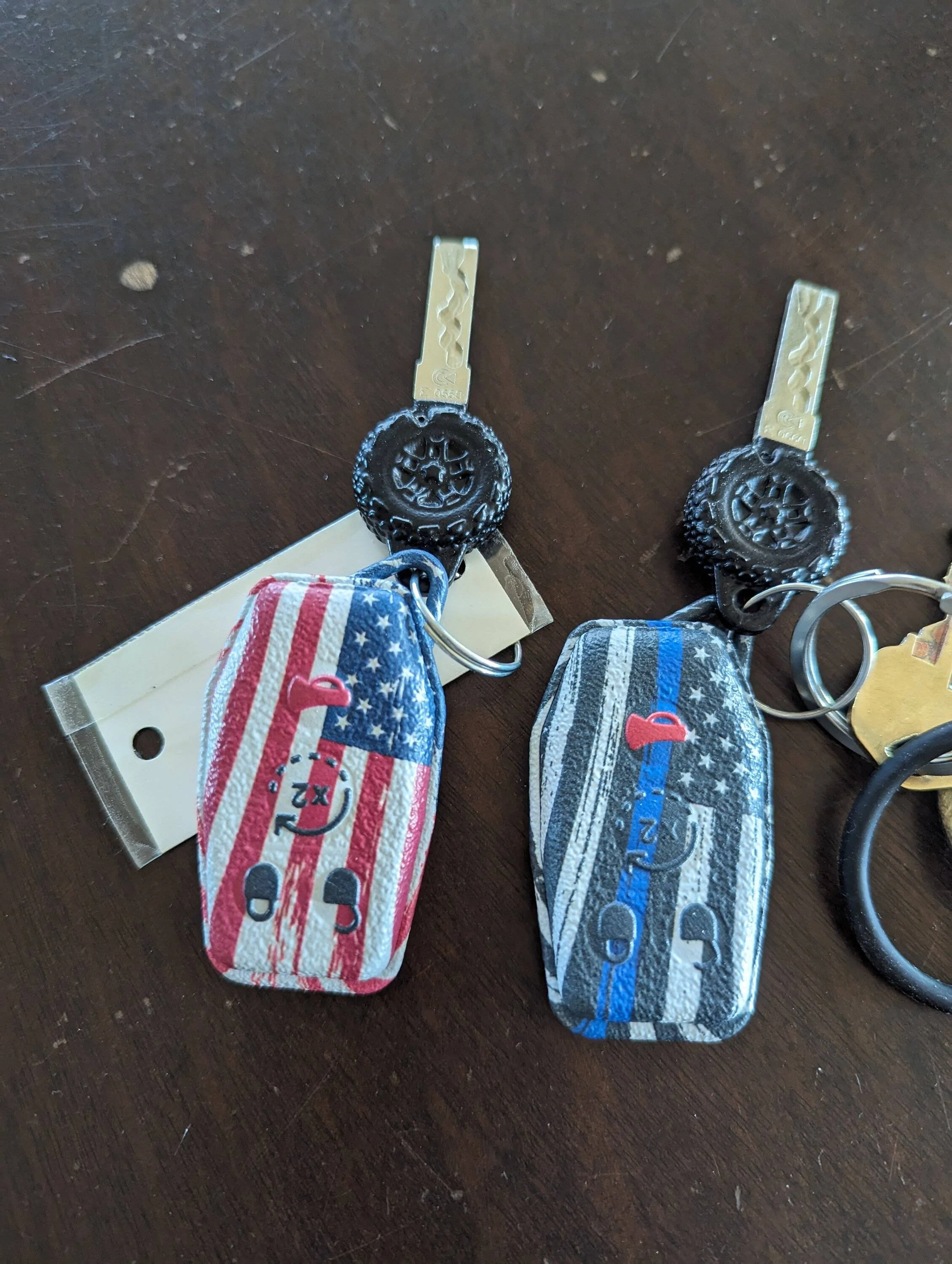 Jeep Gladiator ? ? Threedom Fob Scrapbook - Show us your "Threedom" Fob! 1000220293