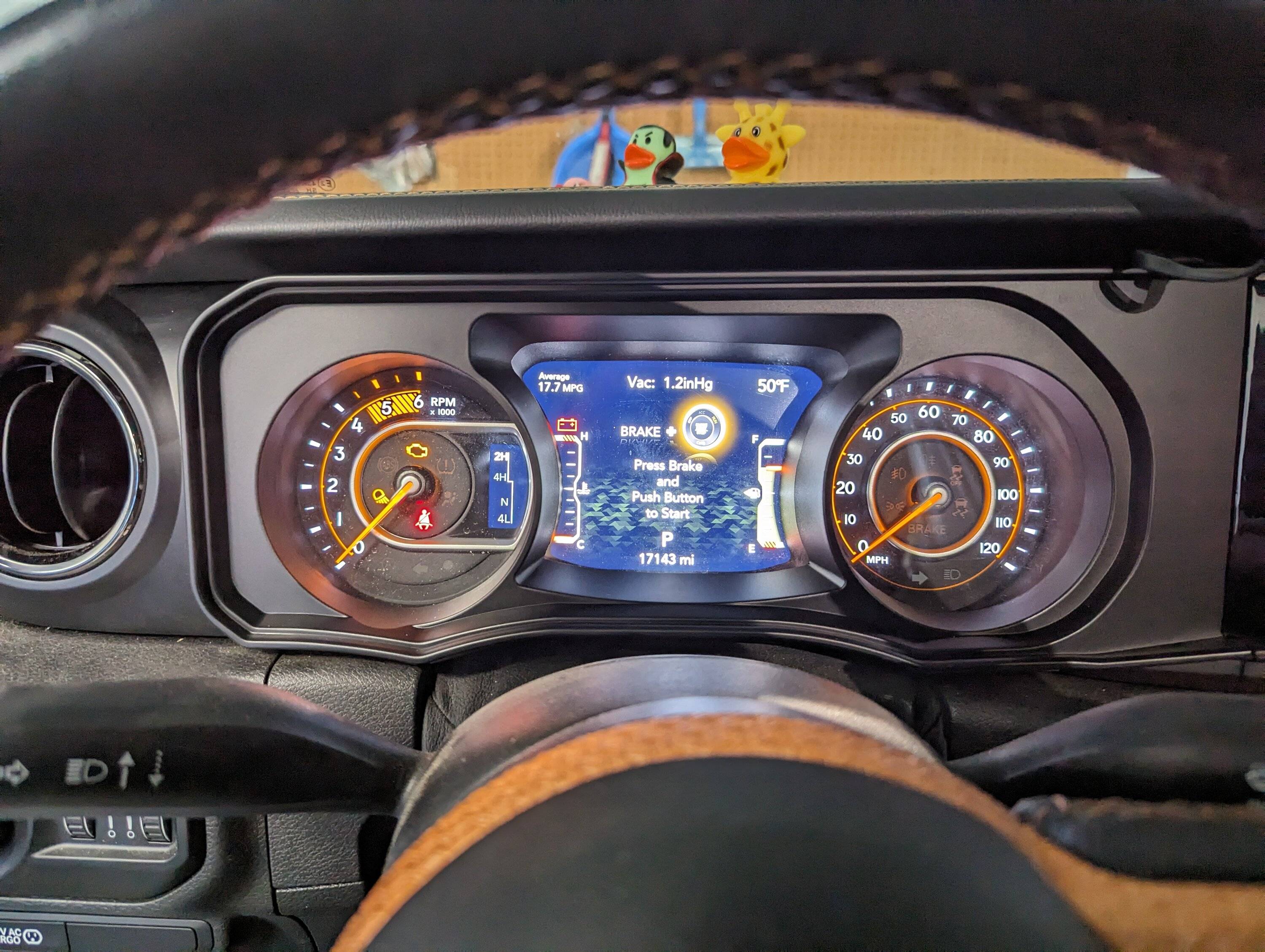 Jeep Gladiator Android head unit similar to 2024 dash 2023-11-18 09.17.51