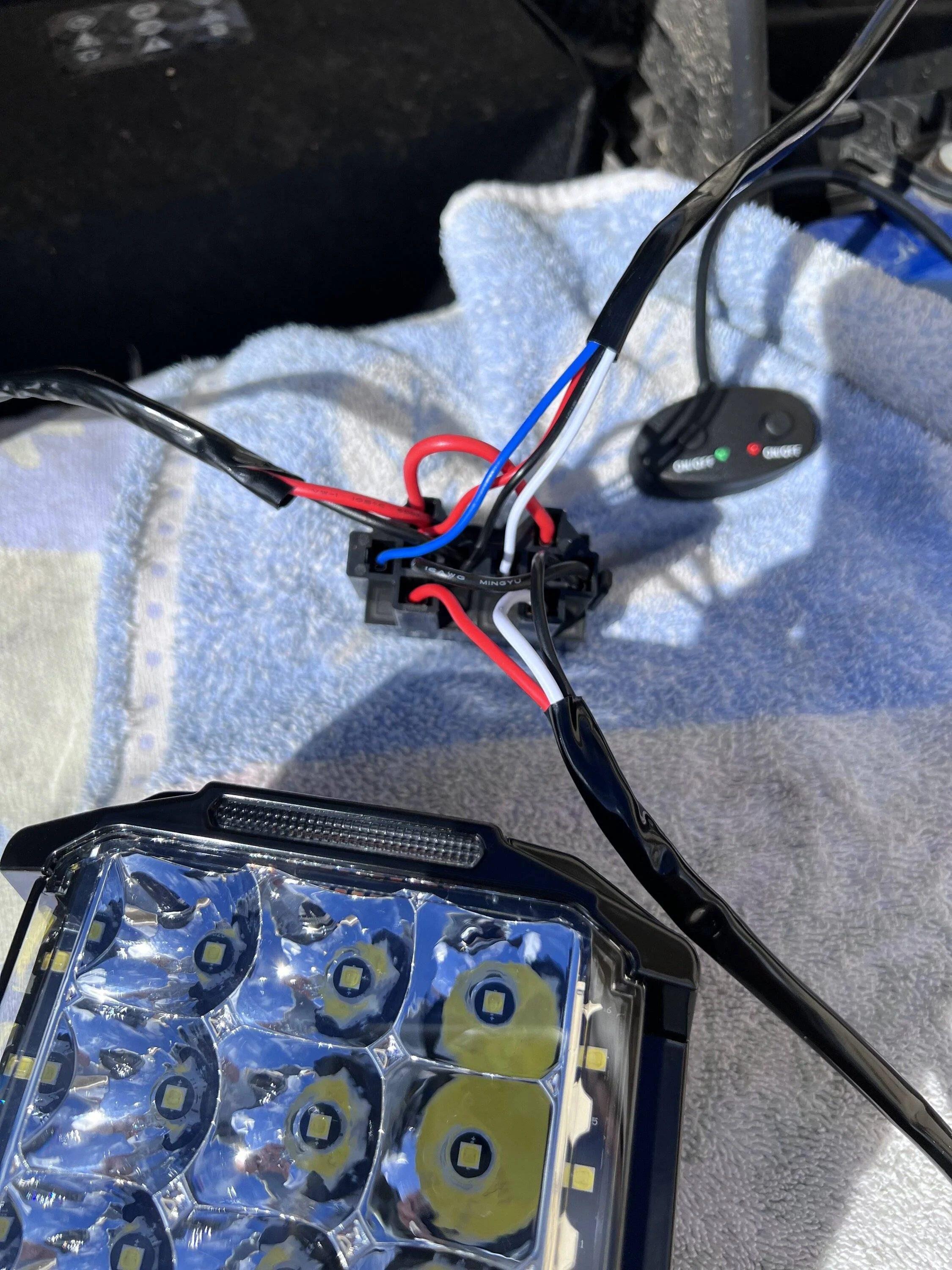 Jeep Gladiator Auxiliary light wiring question IMG_1208