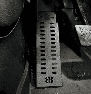 Jeep Gladiator Dead pedal upgrade. 813