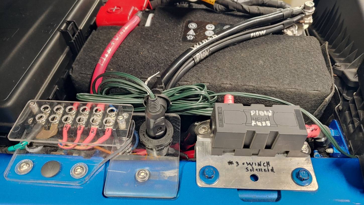 Jeep Gladiator Outlet for Aux Switch 20221121_140940_HDR