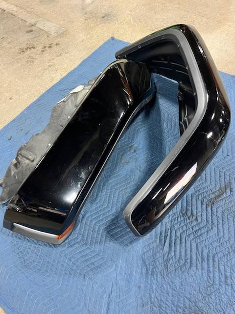 Jeep Gladiator Black Rubicon Painted Fenders IMG_4322