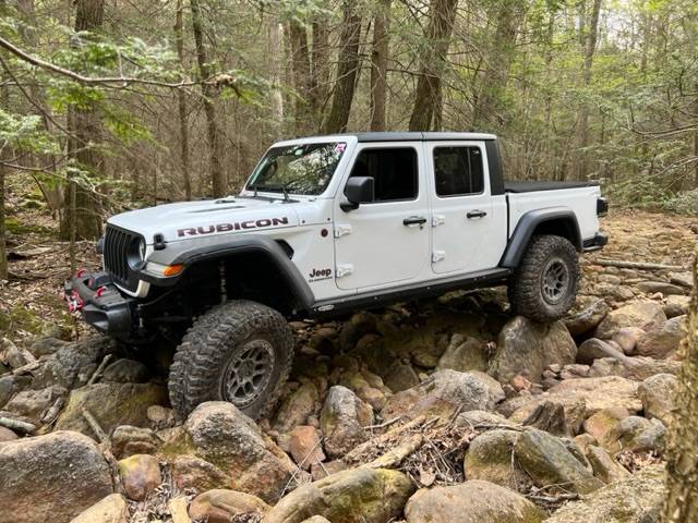 Jeep Gladiator Lets see them FLEXED out Jeep's with BIG tires and lifts :D IMG_6416