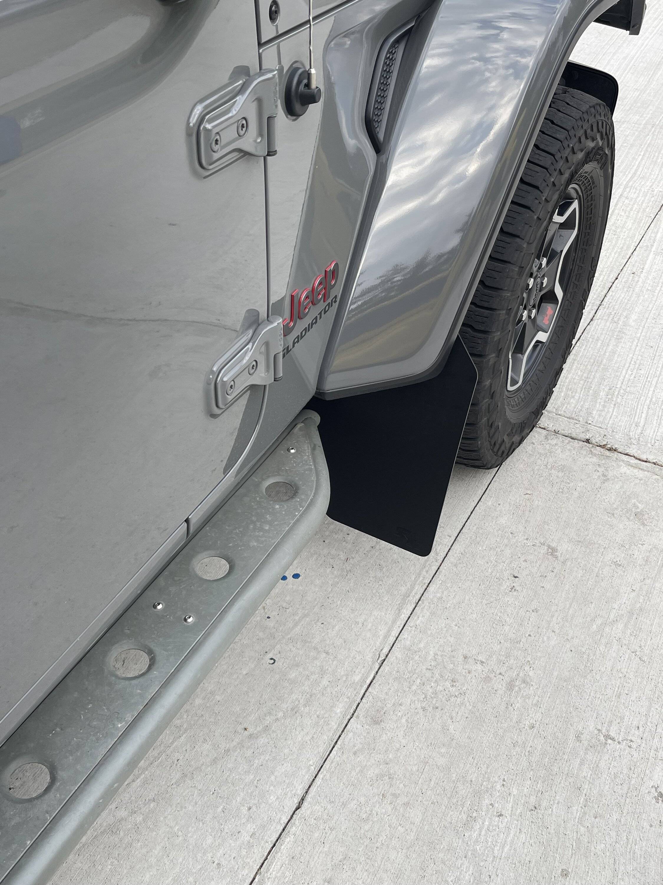 Jeep Gladiator Mud flaps, again IMG_1634