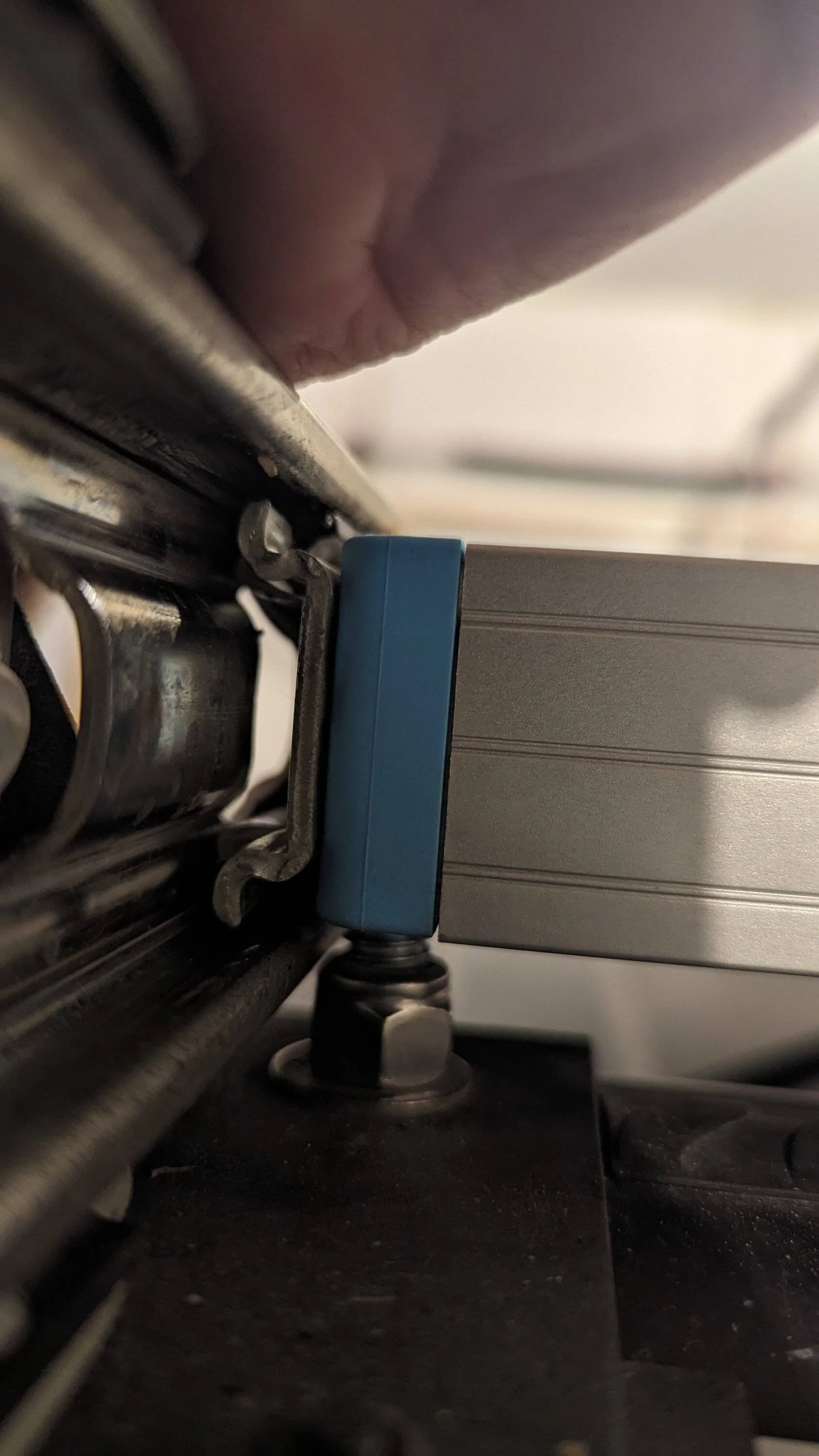 Jeep Gladiator Sourcing drawer slides PXL_20231123_045958510