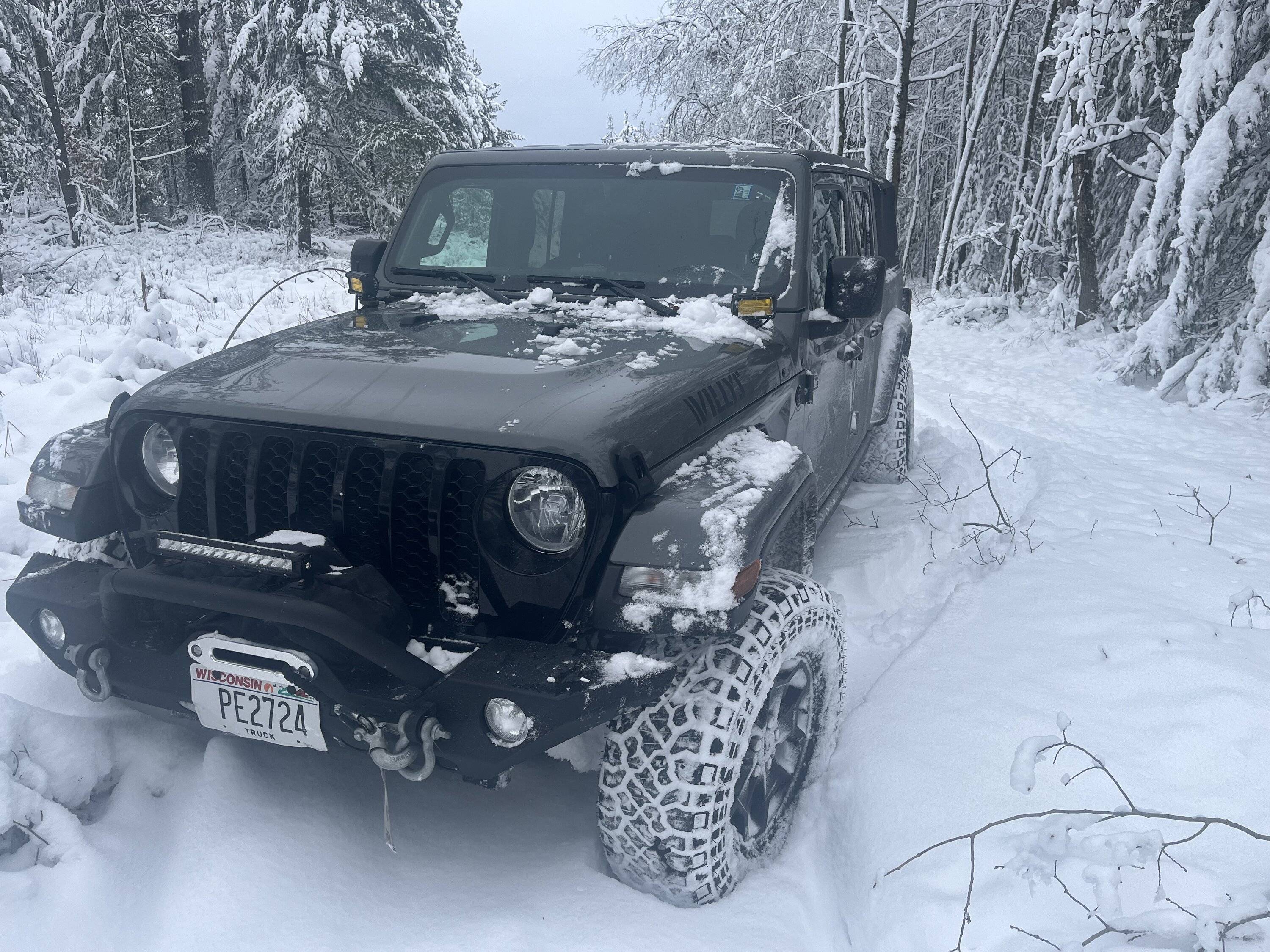 Jeep Gladiator Not impressed with Gladiator performance in snow IMG_6930