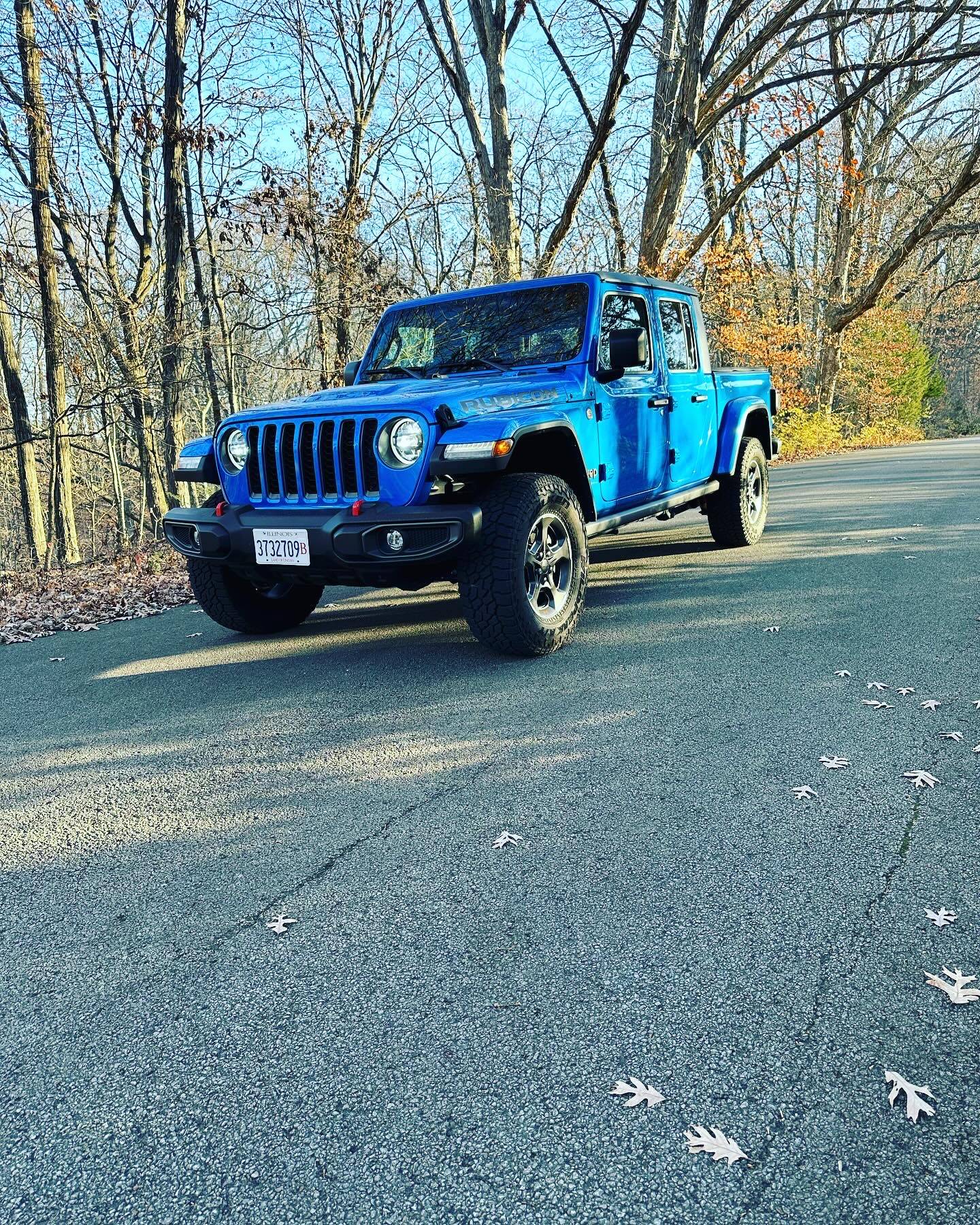 Jeep Gladiator HYDRO BLUE PEARL Gladiator JT Club F8A8DC67-99EA-4F31-A540-4D015DDC8EEF