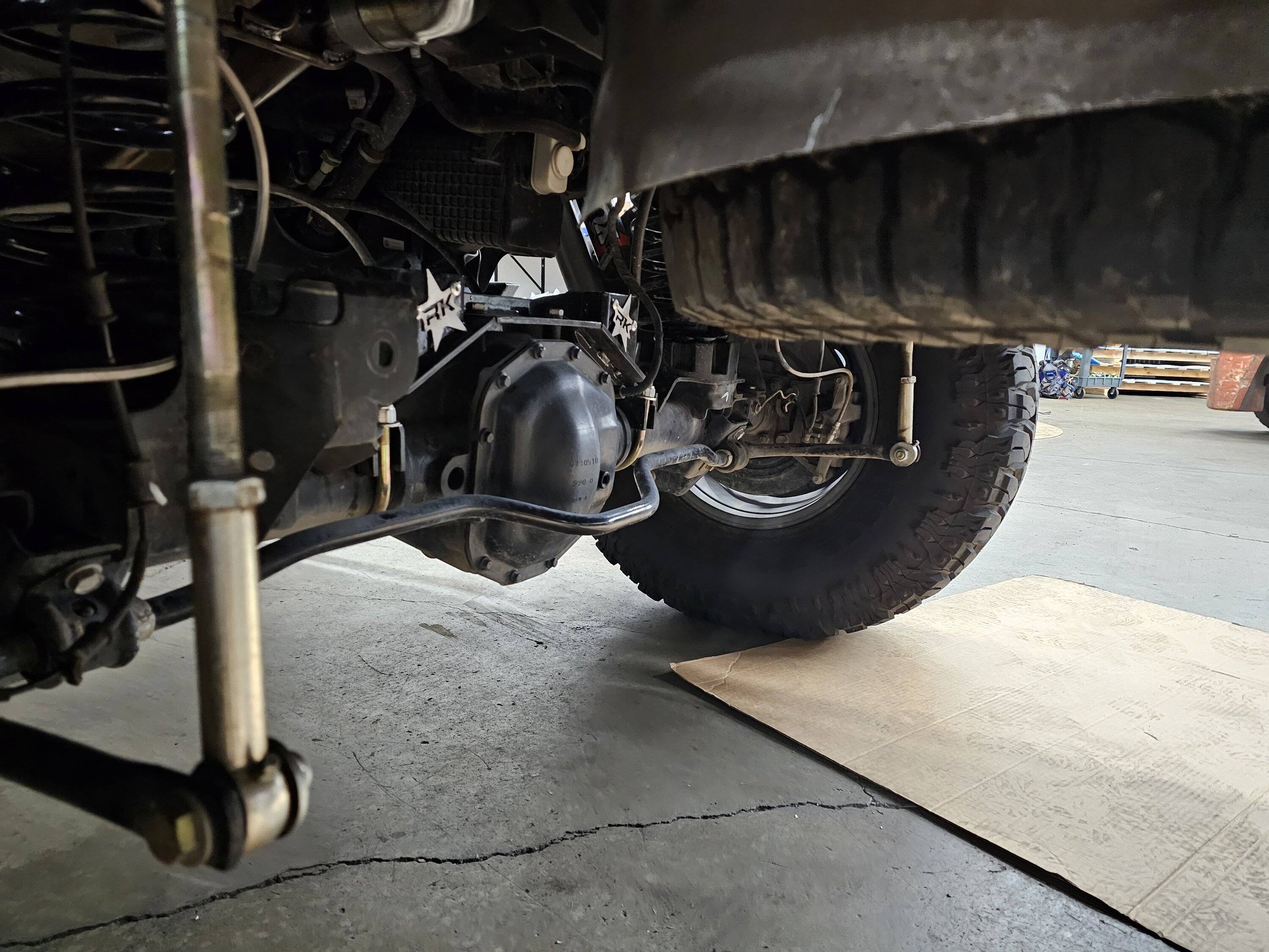 Jeep Gladiator Rockjock Antirock rear HD. 20231124_095707