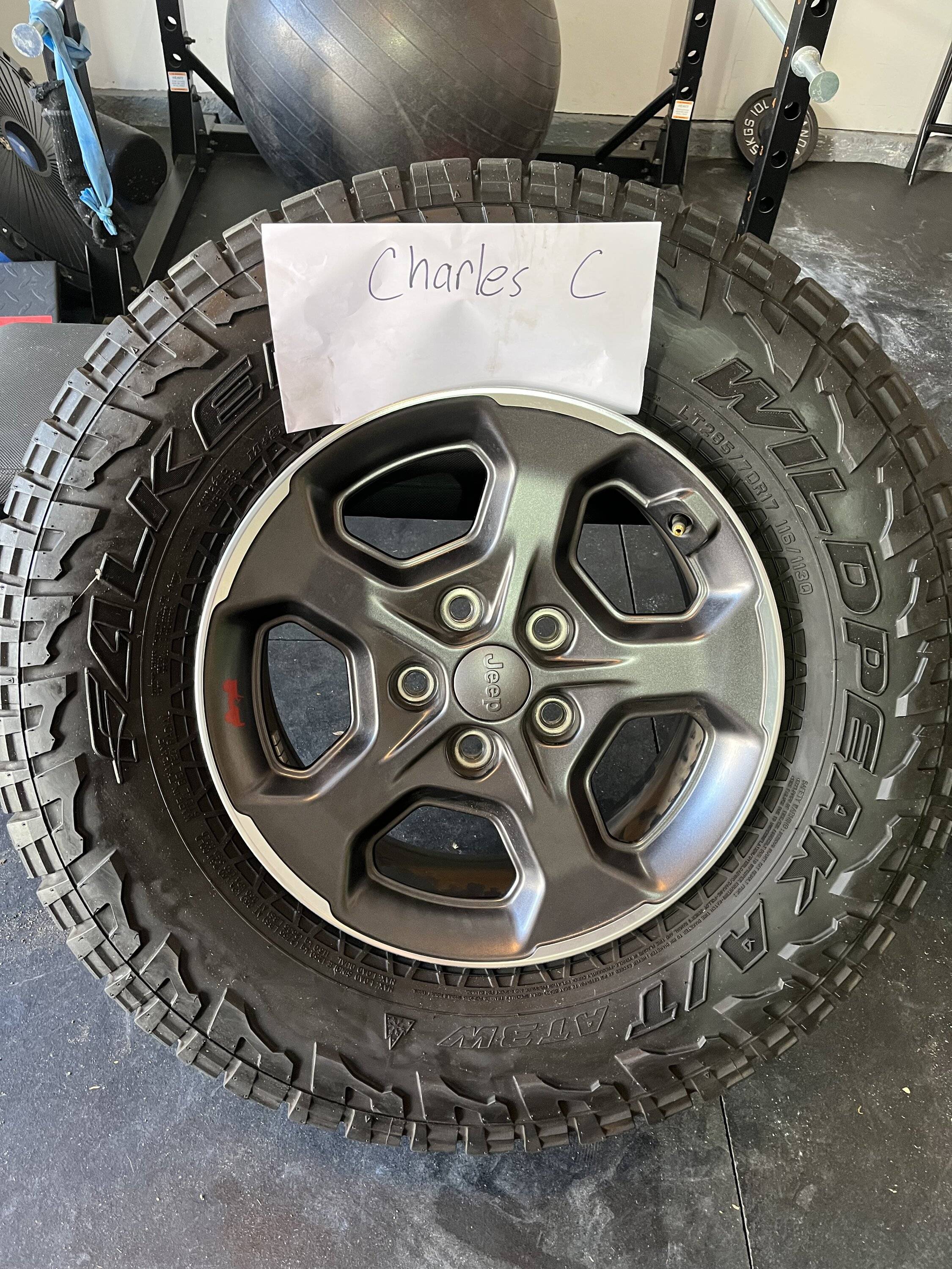Jeep Gladiator SoCal Rubi 4 Wheels and Tires IMG_2630