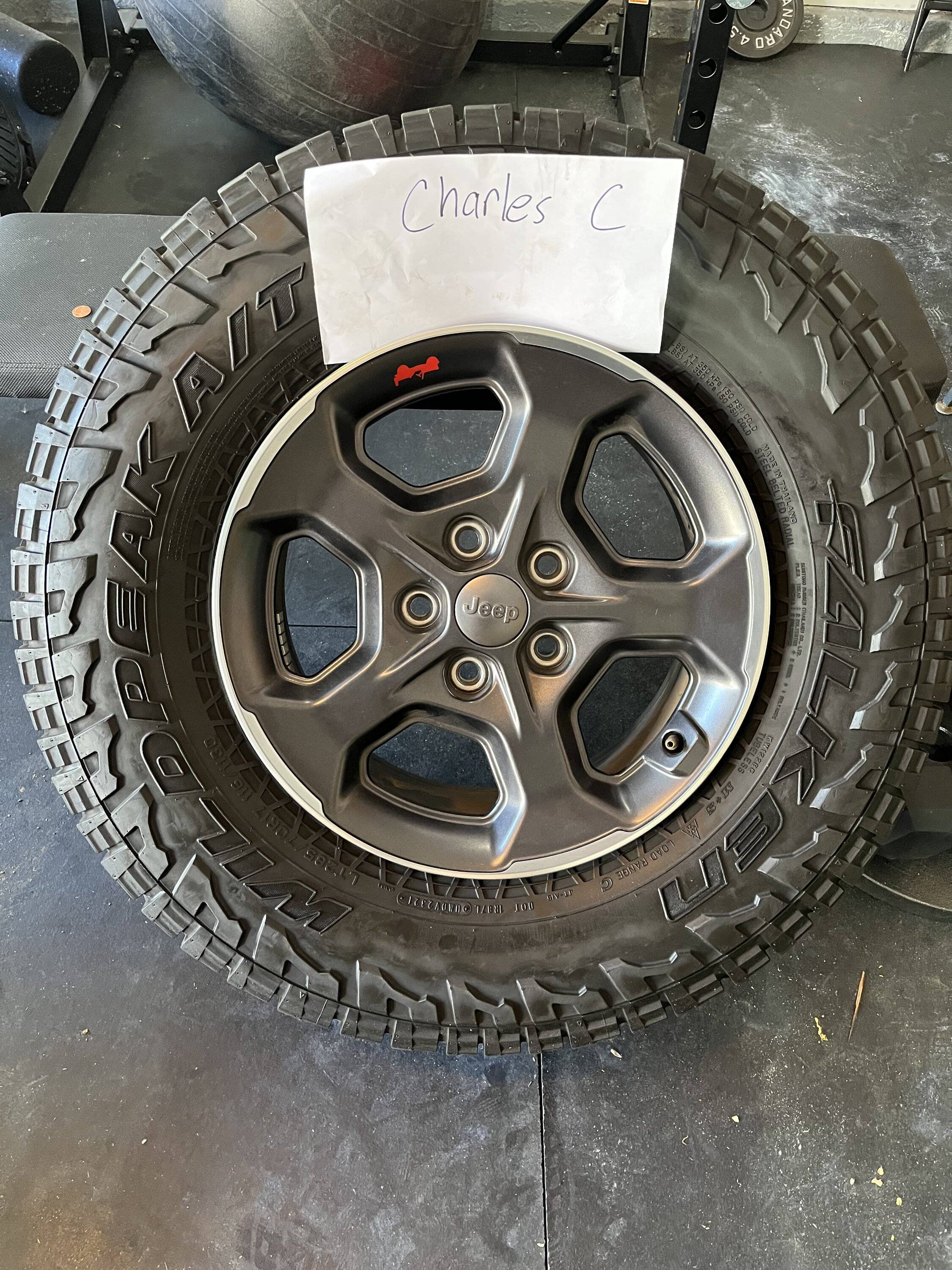 Jeep Gladiator SoCal Rubi 4 Wheels and Tires IMG_2634