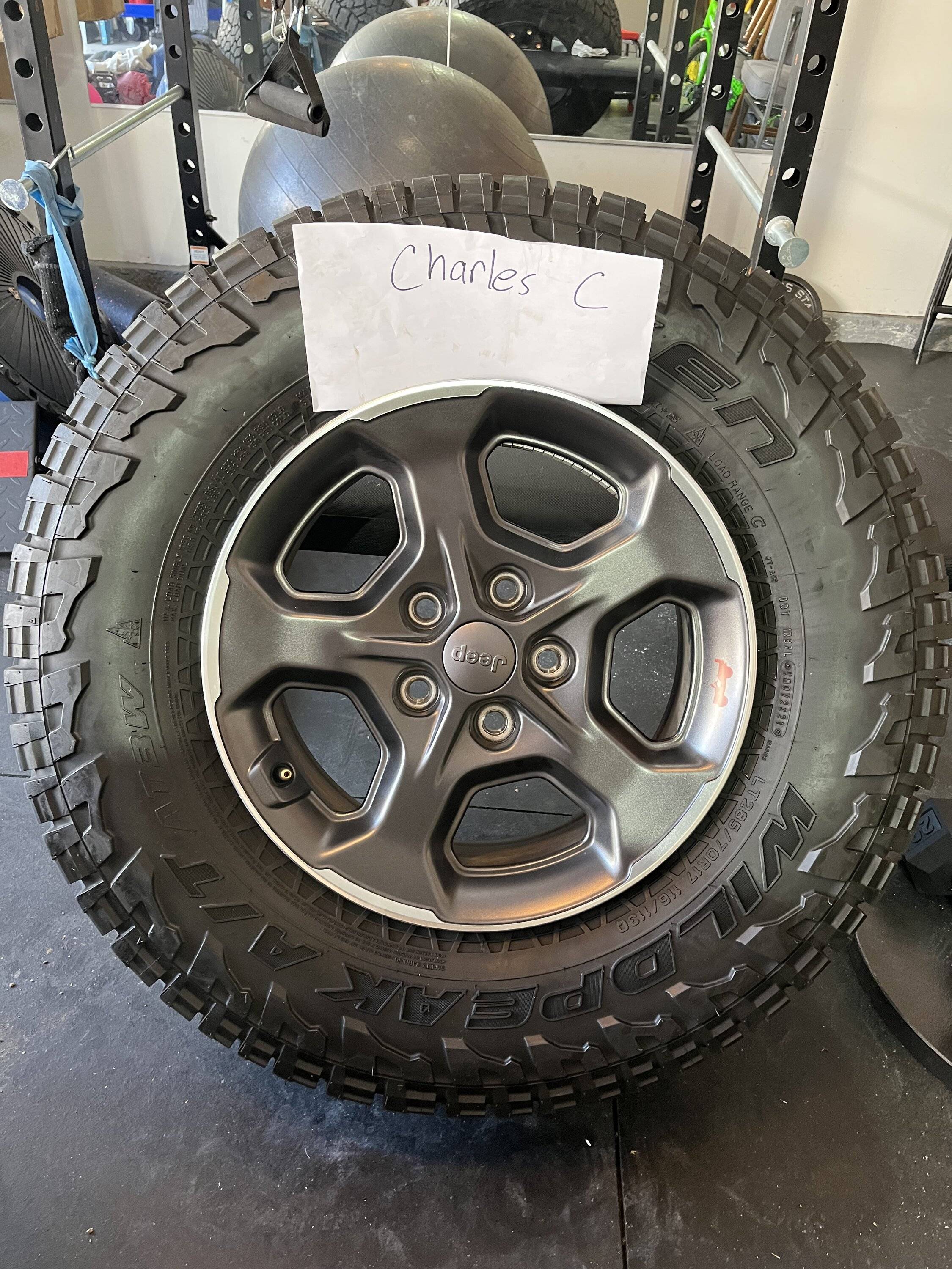 Jeep Gladiator SoCal Rubi 4 Wheels and Tires IMG_2635