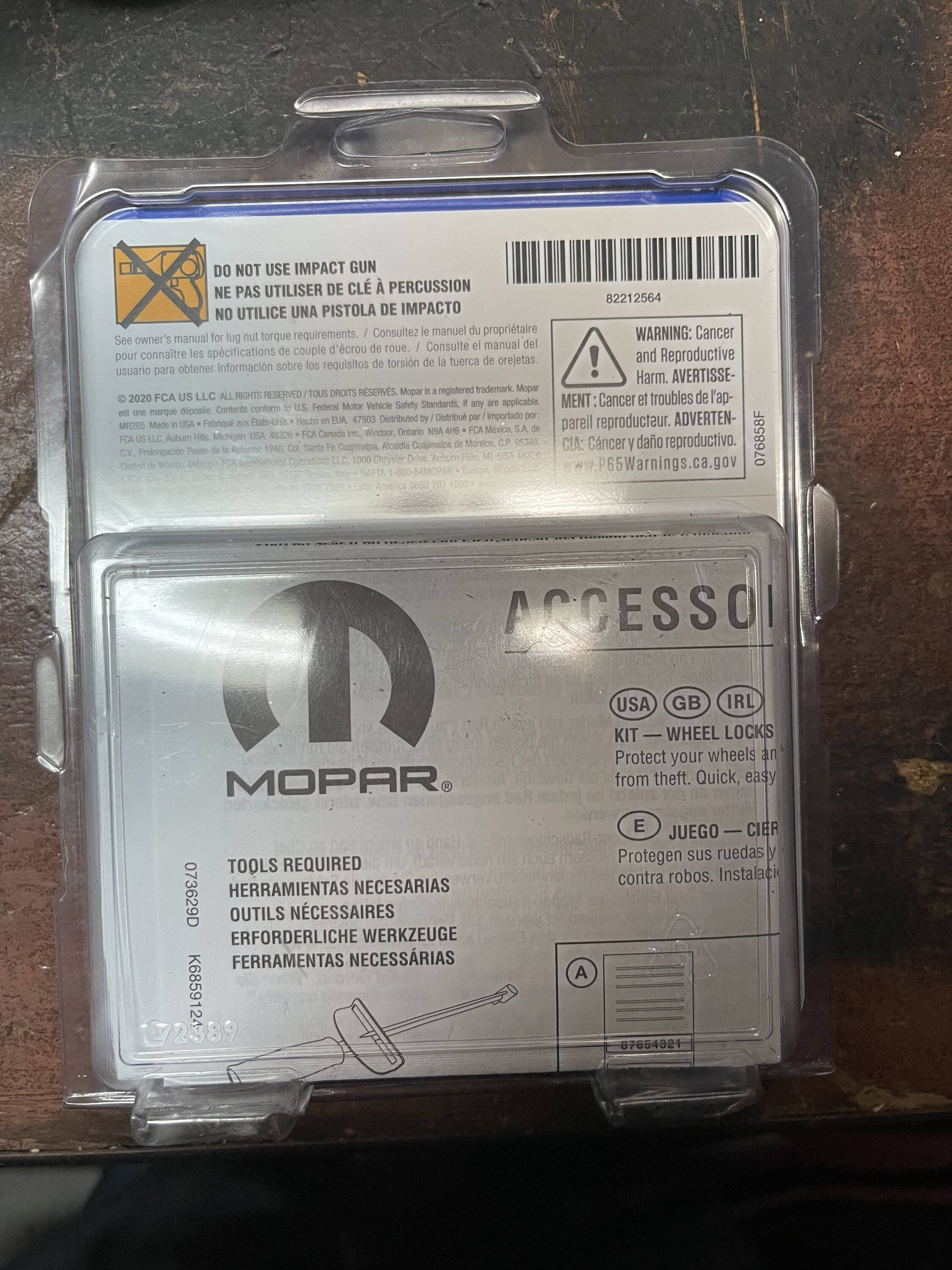Jeep Gladiator Mopar Wheel Lock Kit IMG_4520