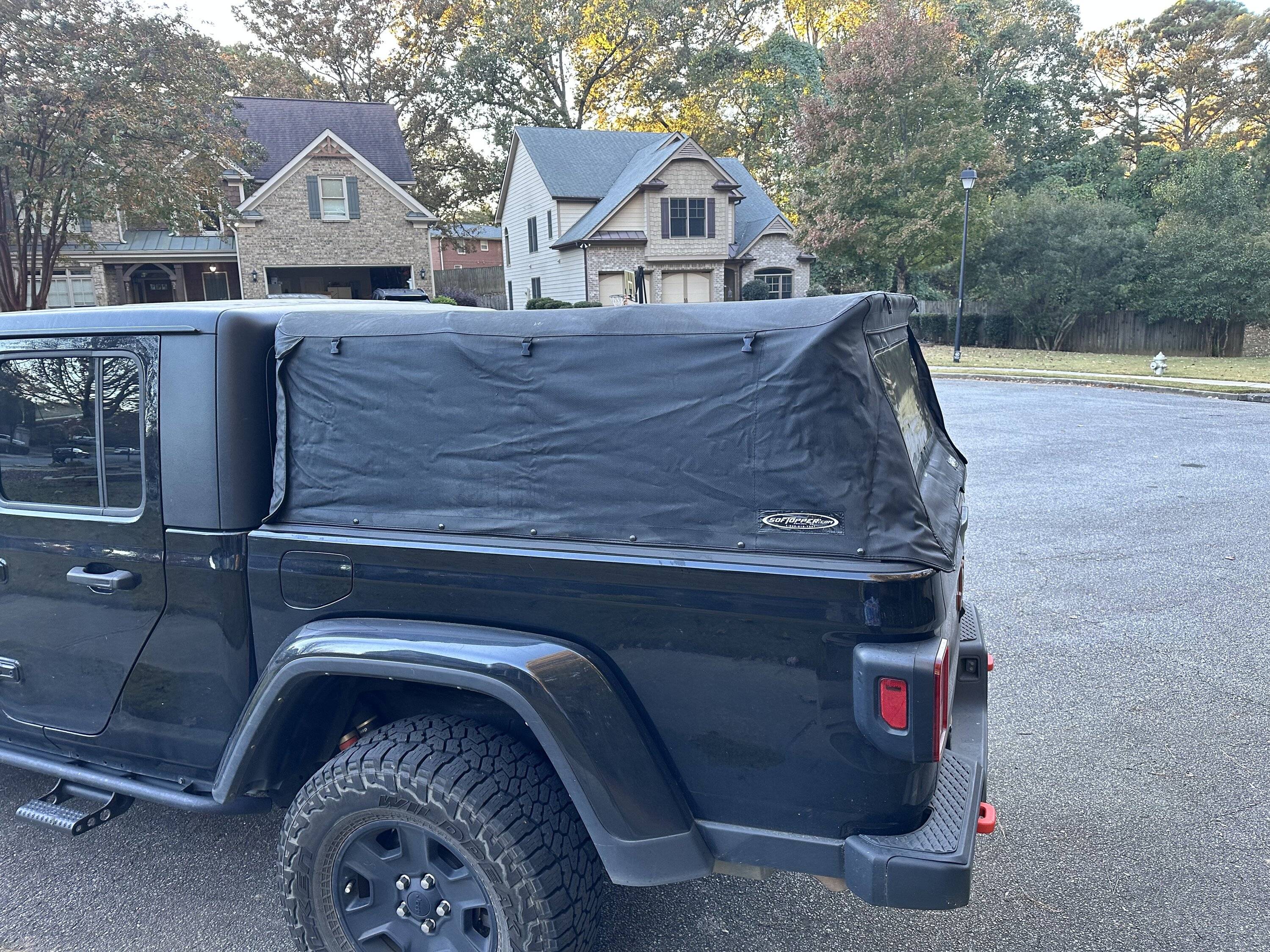 Jeep Gladiator Softopper $500 OBO 4BE96C2F-452C-4365-8EC0-8E4C773B86A7