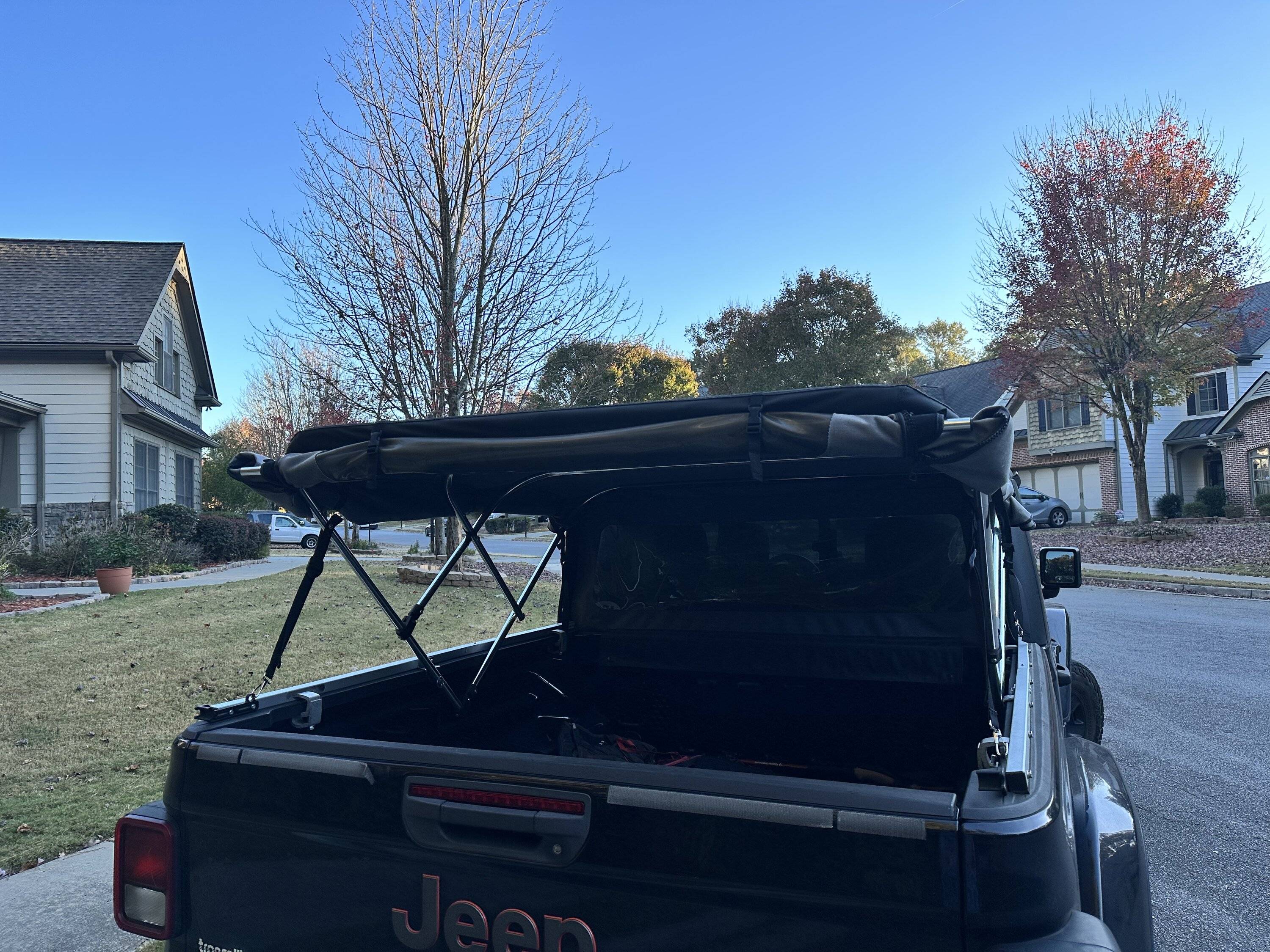 Jeep Gladiator Softopper $500 OBO 4552A931-3270-4BDF-9F9A-A971DB01BCD6