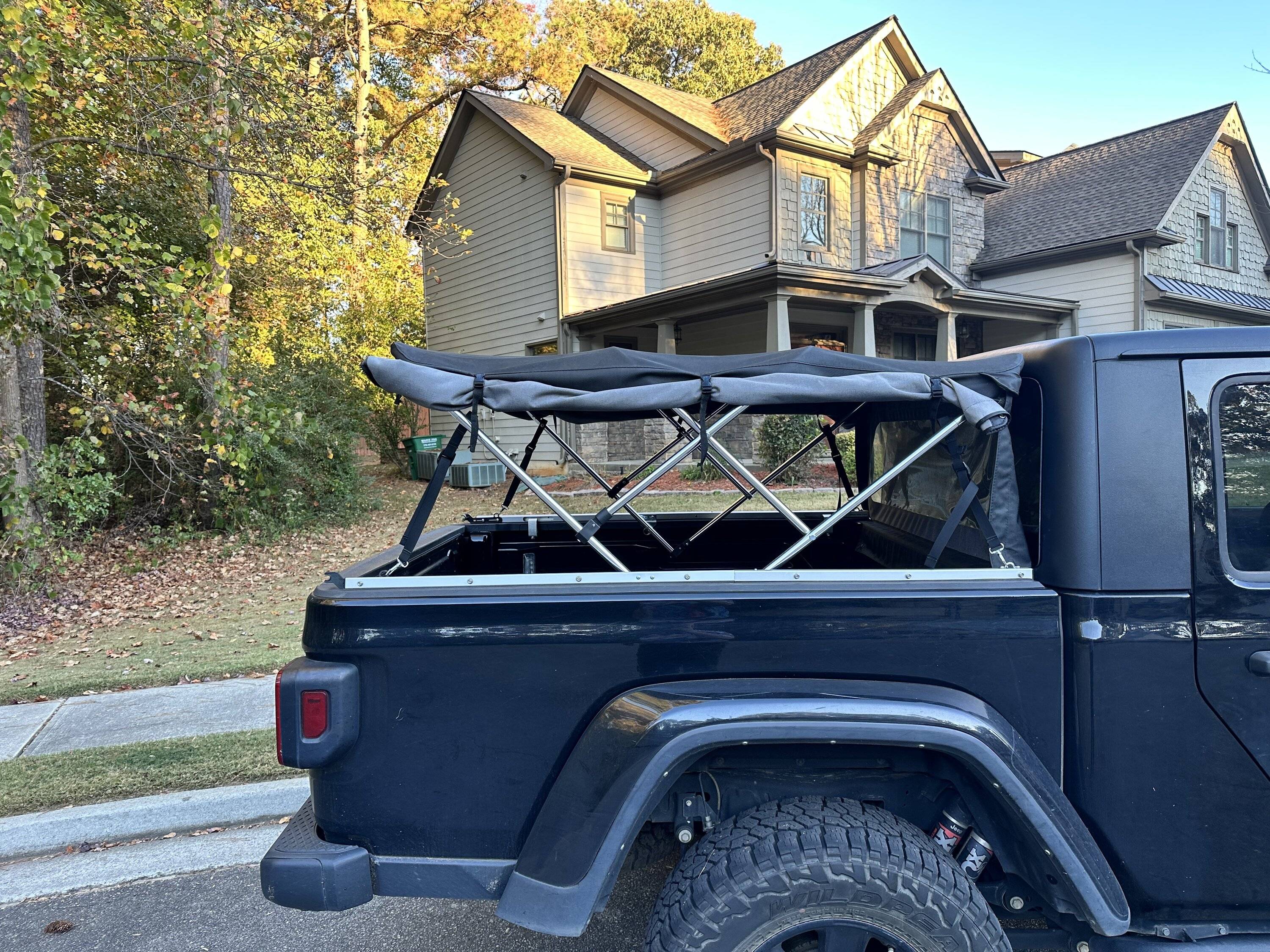 Jeep Gladiator Softopper $500 OBO 48AEDABC-D4BD-471F-9BE7-C654E9221581