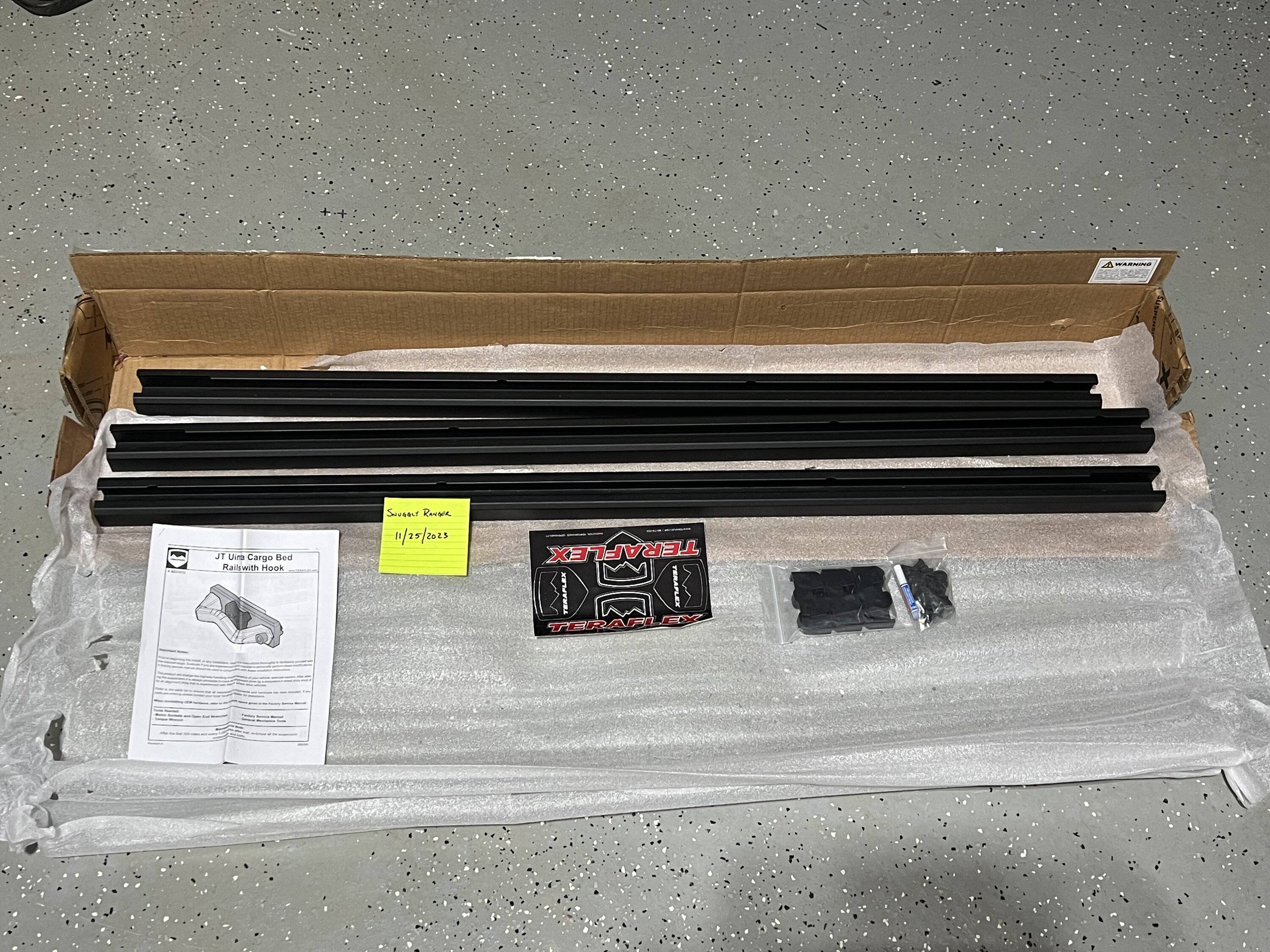 Jeep Gladiator $100 - TeraFlex Uinta Cargo Bed Rail System (NO Tie-Down Anchors) IMG_8552.JPG