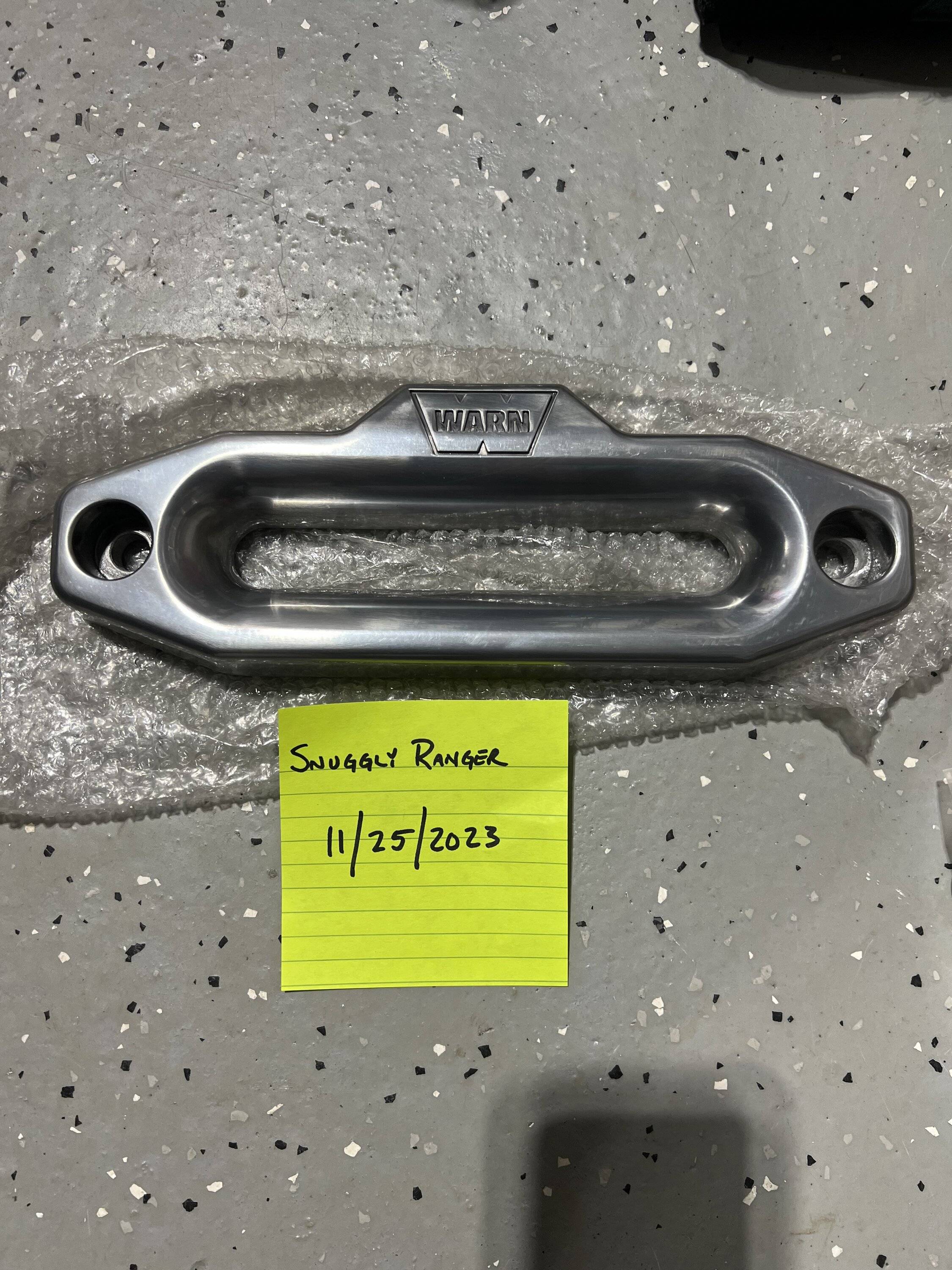 Jeep Gladiator $25.00 Warn Hawse Fairlead IMG_8554.JPG