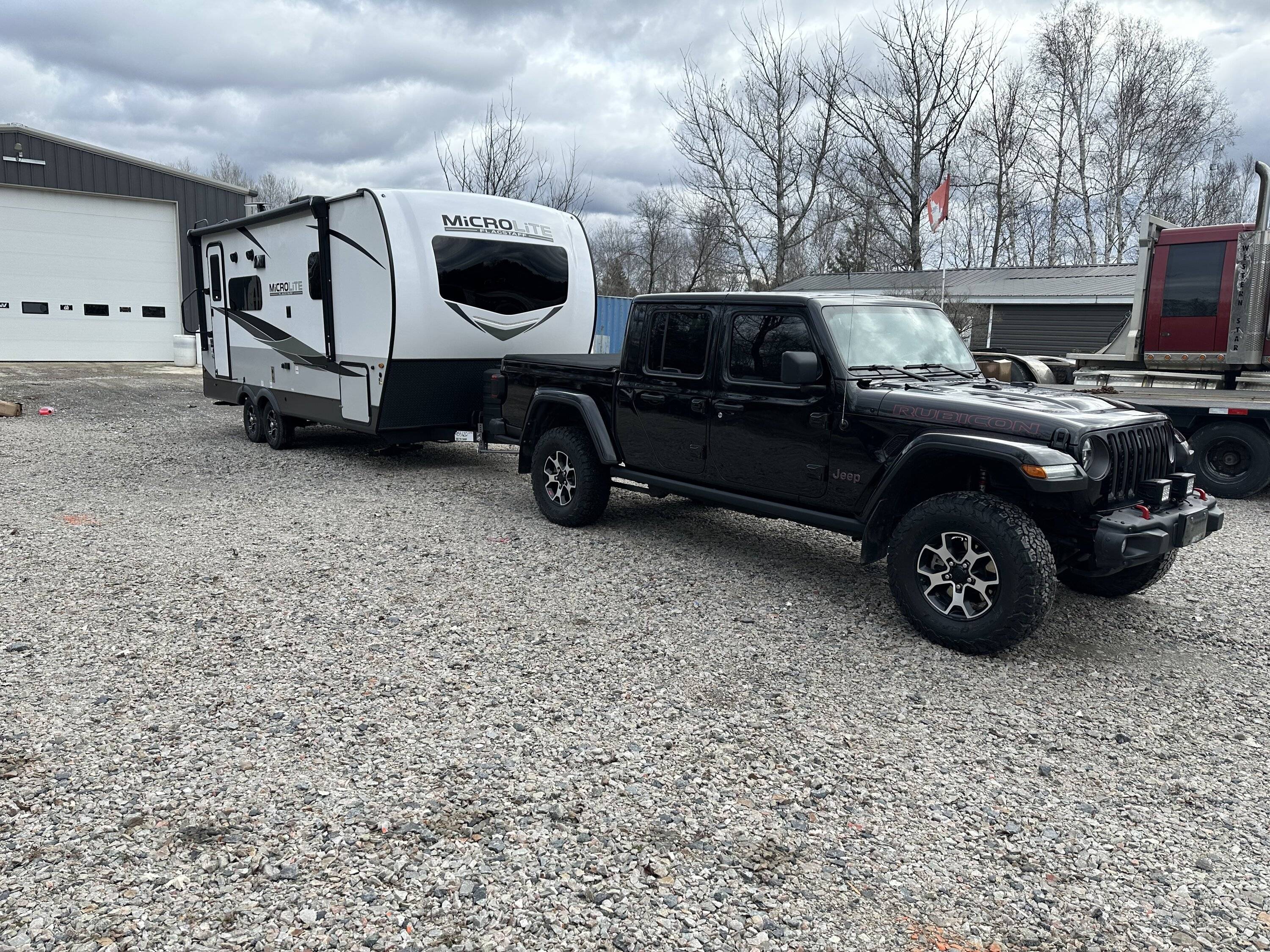 Jeep Gladiator New trailer is home IMG_2113